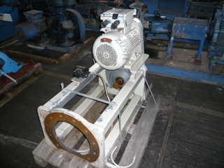   Glass Drives Agitator