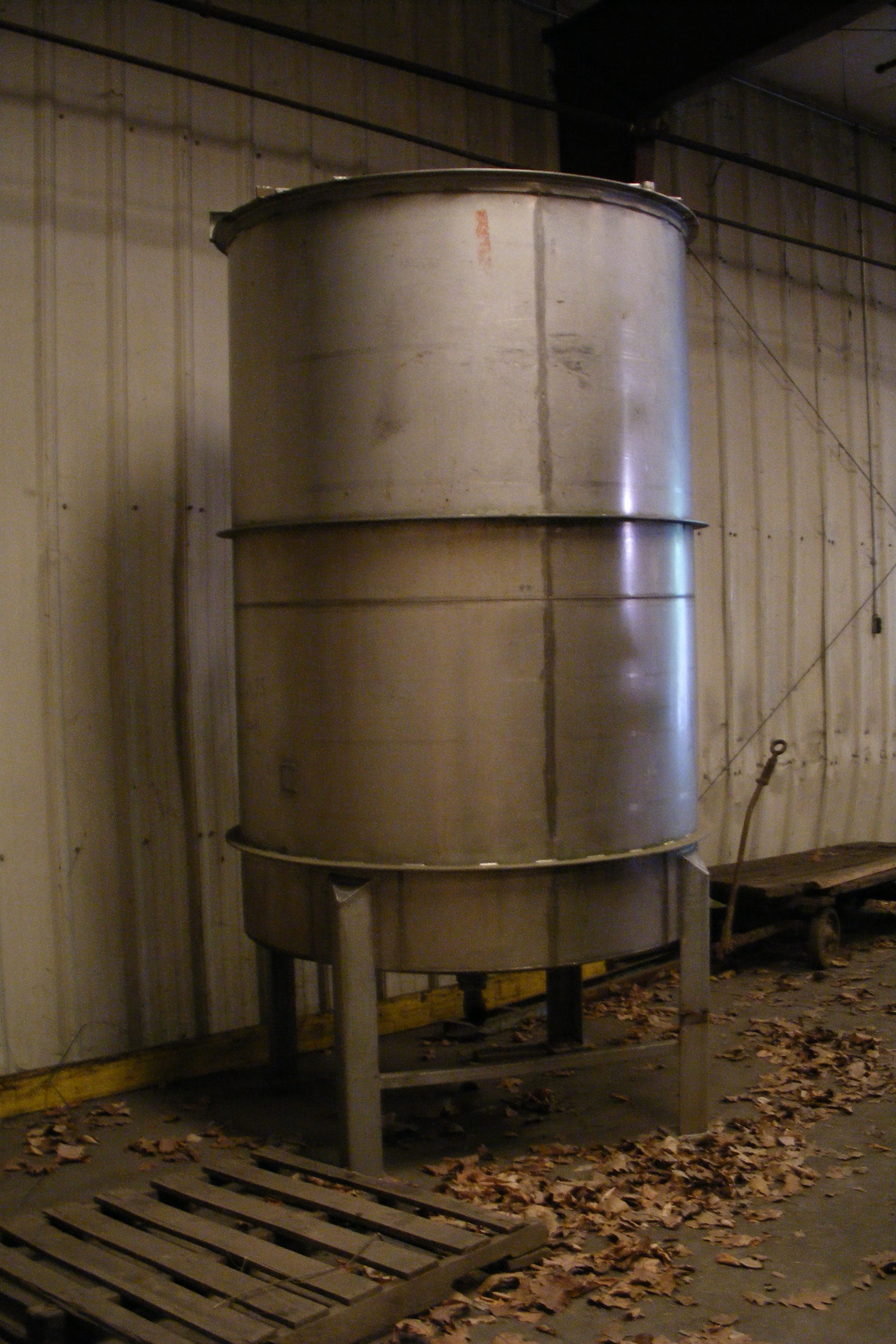 IPP# 212875, 4,164 L (1,100 gallons)  Stainless Steel 304  Tank For Sale