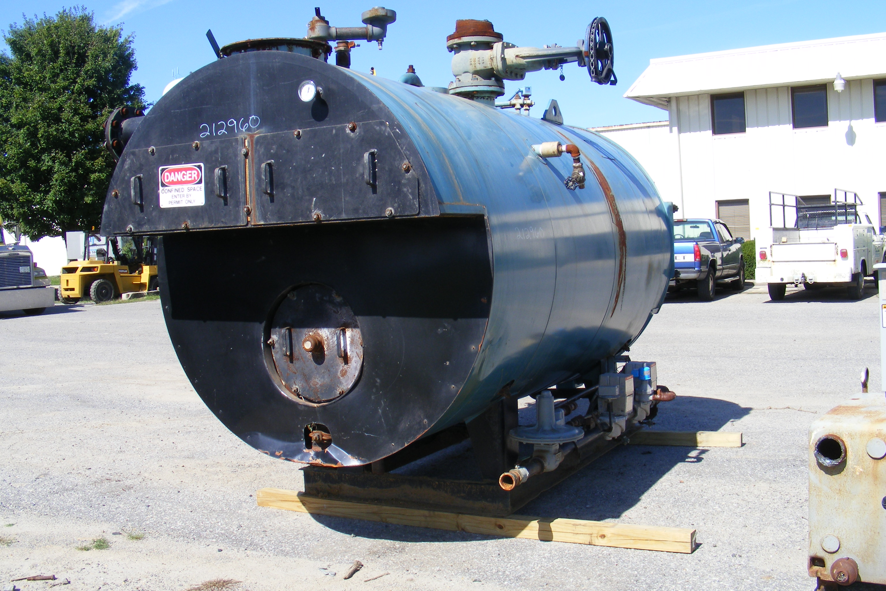 IPP# 212960, 2,347 kg/h (5,175 lb/h)  Carbon Steel Steam Boiler For Sale