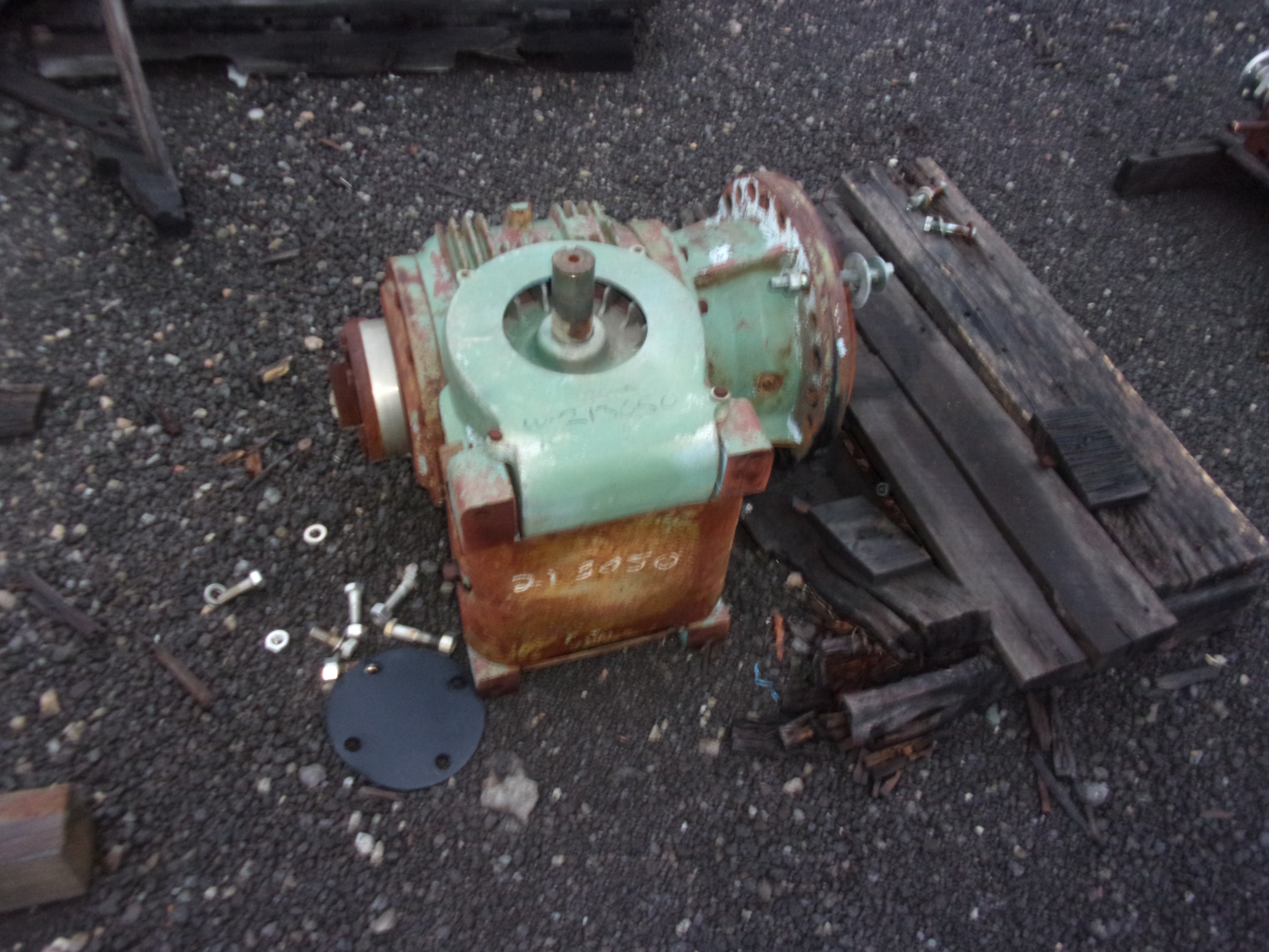 Pfaudler Glass-lined 6DTW Vertical Agitator Drive – High-Capacity Mixer - IPP# 213050