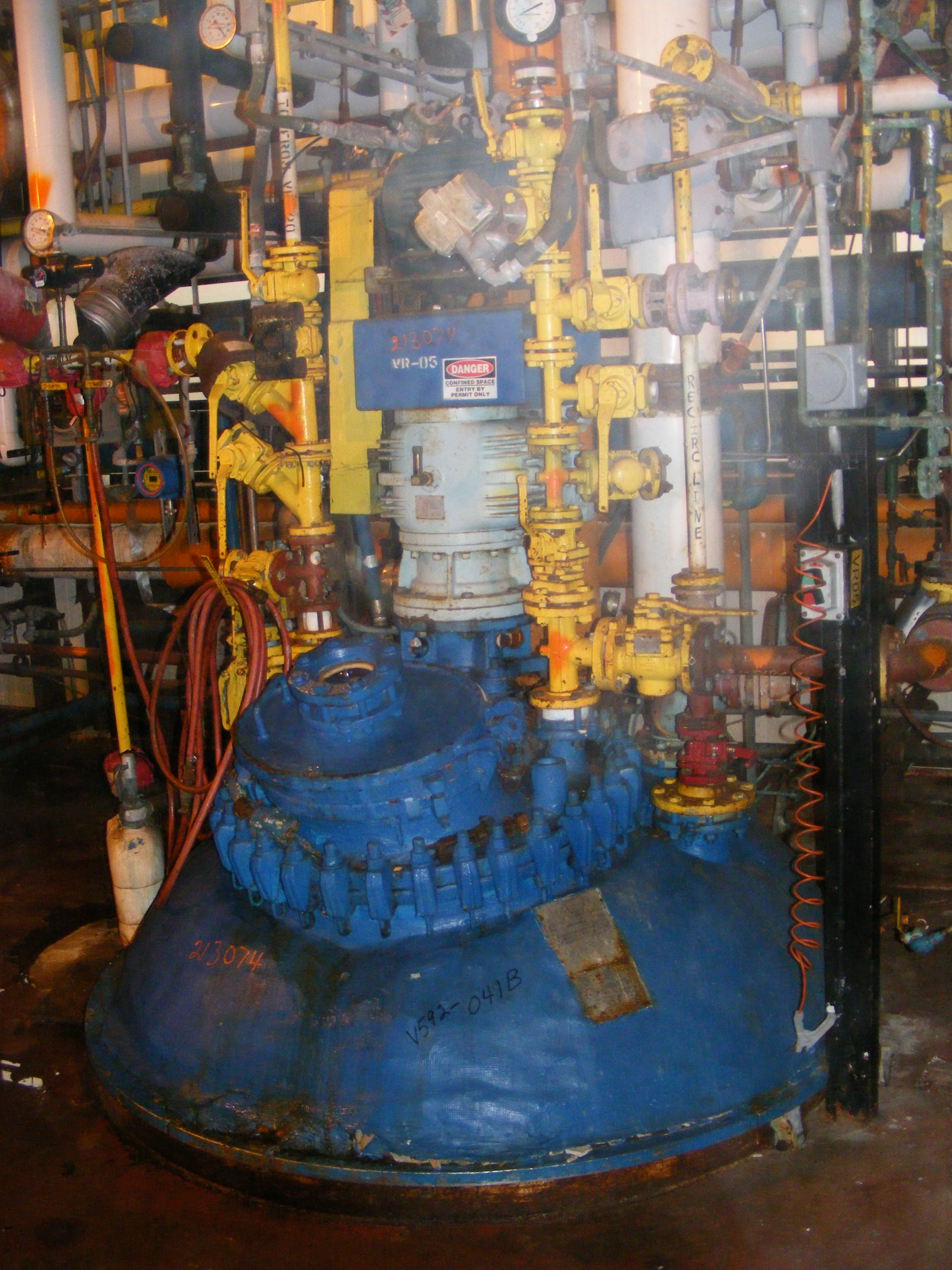  Batch-Type Agitated Reactor 3,800 L (1,000 gallons) Glasslined For Sale - IPP# 213074