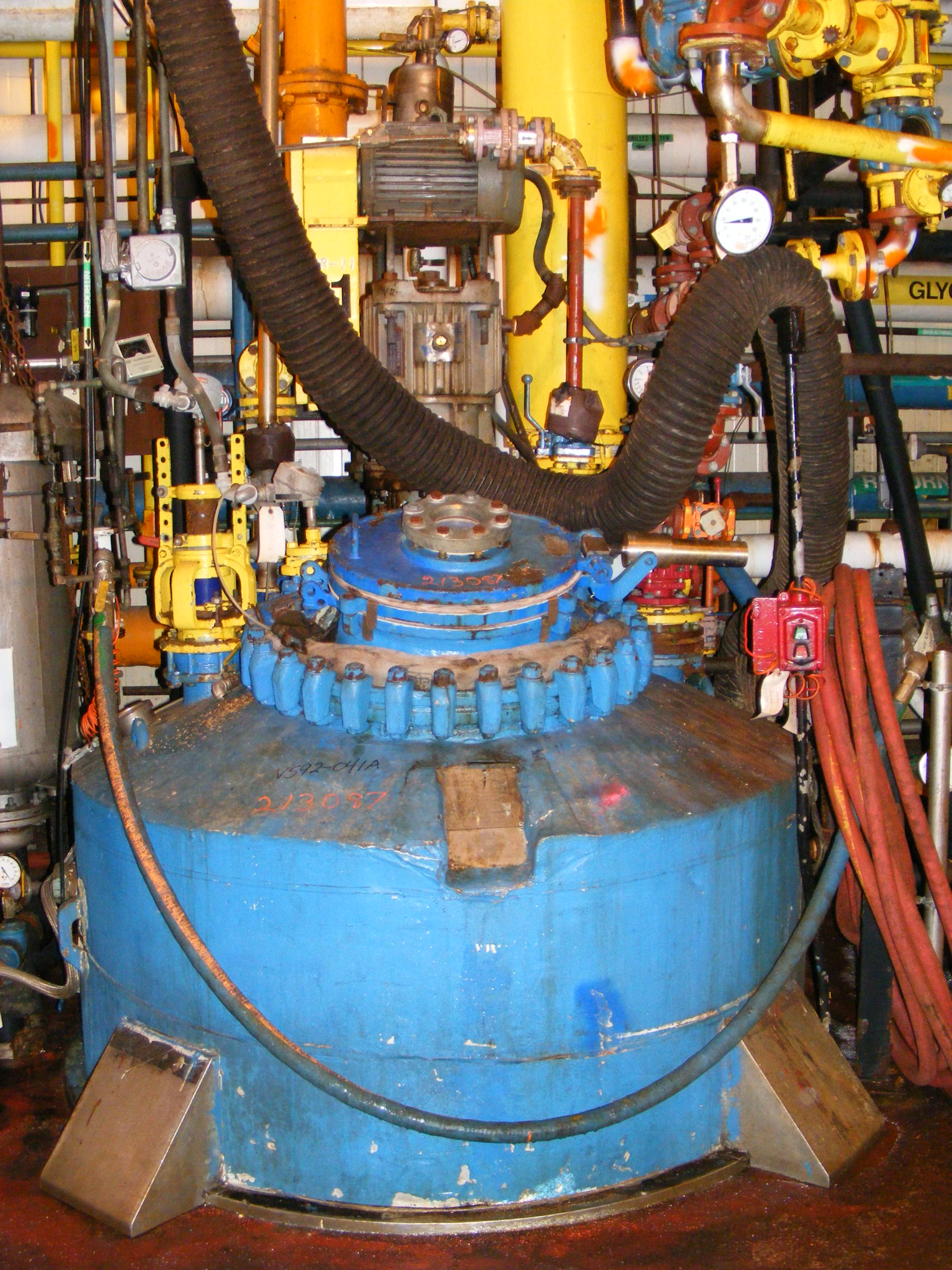 IPP# 213087, 3,785 L (1,000 gallons)  Glasslined Batch-Type Agitated Reactor For Sale