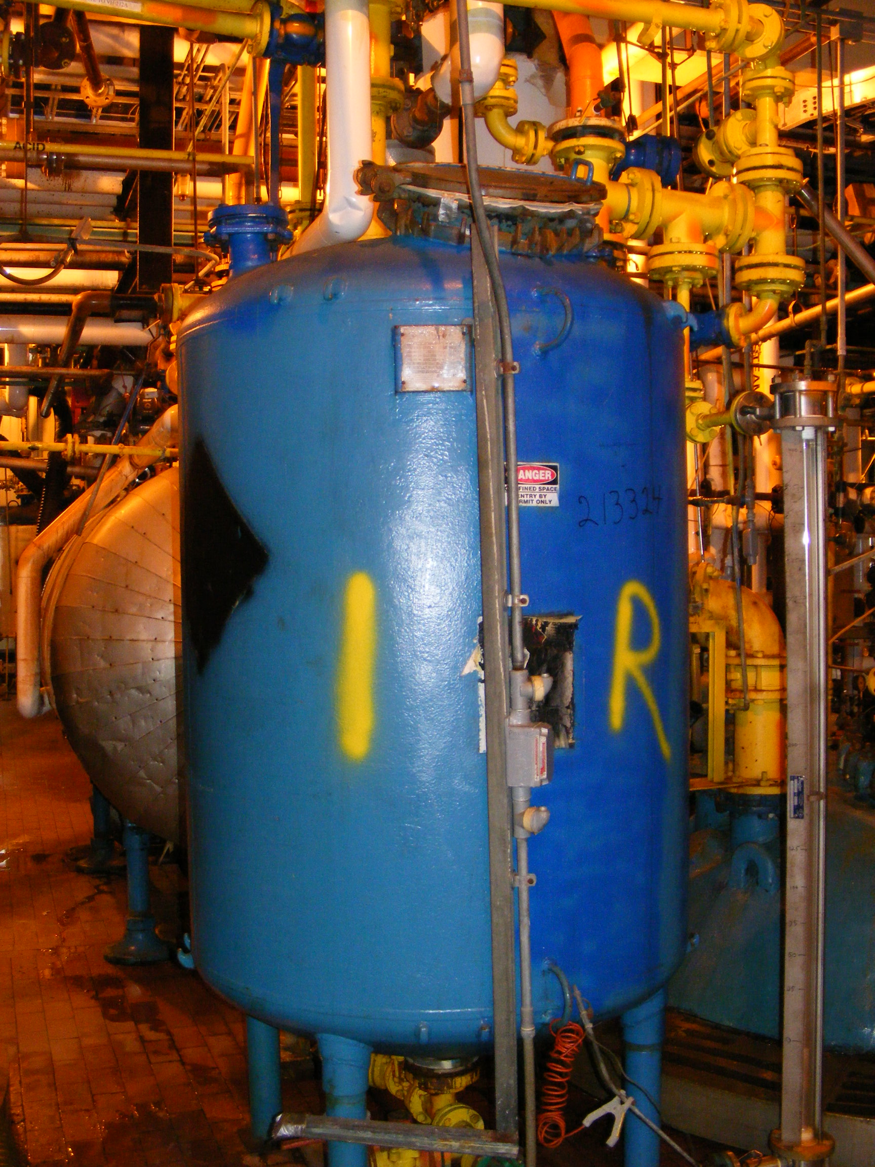 IPP# 213324, 1,893 L (500 gallons)    Tank For Sale