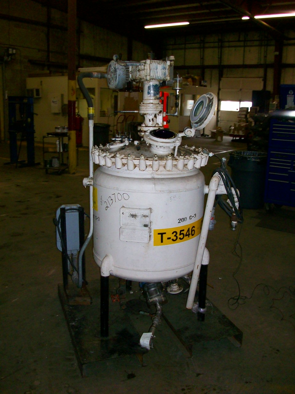 IPP# 213700, 200 L (52.8 gallons)  Glasslined Batch-Type Agitated Reactor For Sale