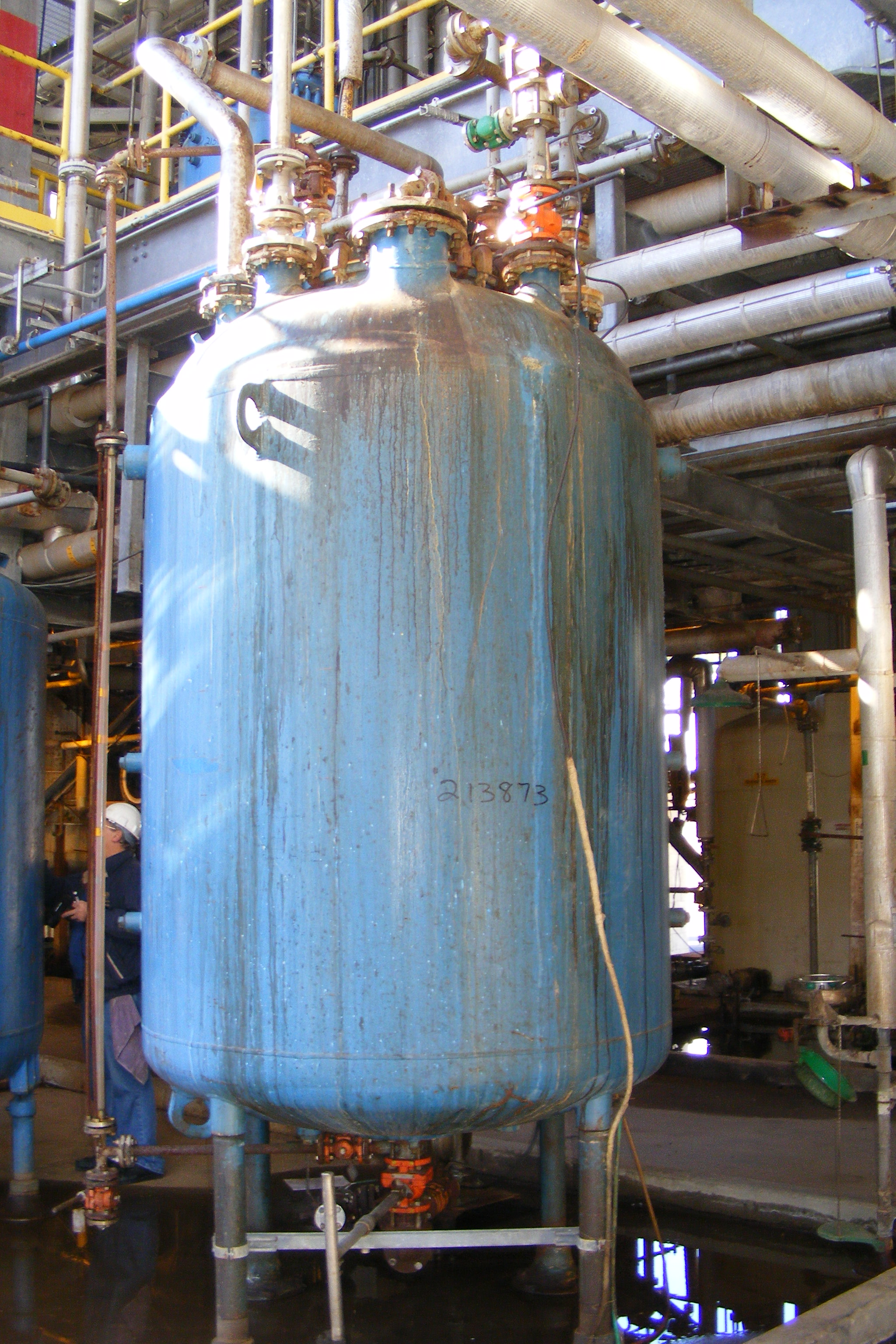 IPP# 213873, 3,785 L (1,000 gallons)  Glasslined Batch-Type Agitated Reactor For Sale