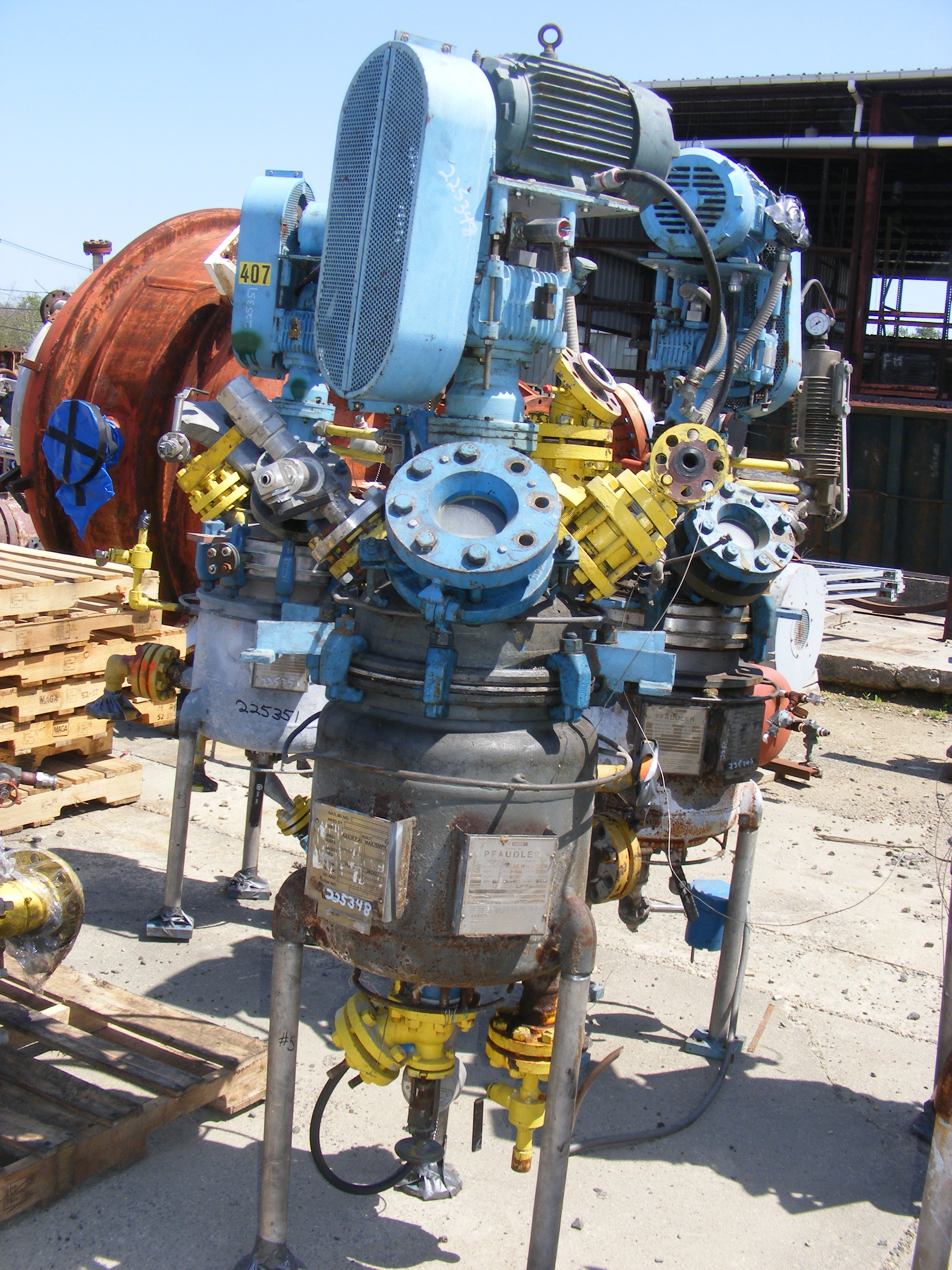  Batch-Type Agitated Reactor 37.9 L (10 gallons) Glasslined For Sale - IPP# 225348