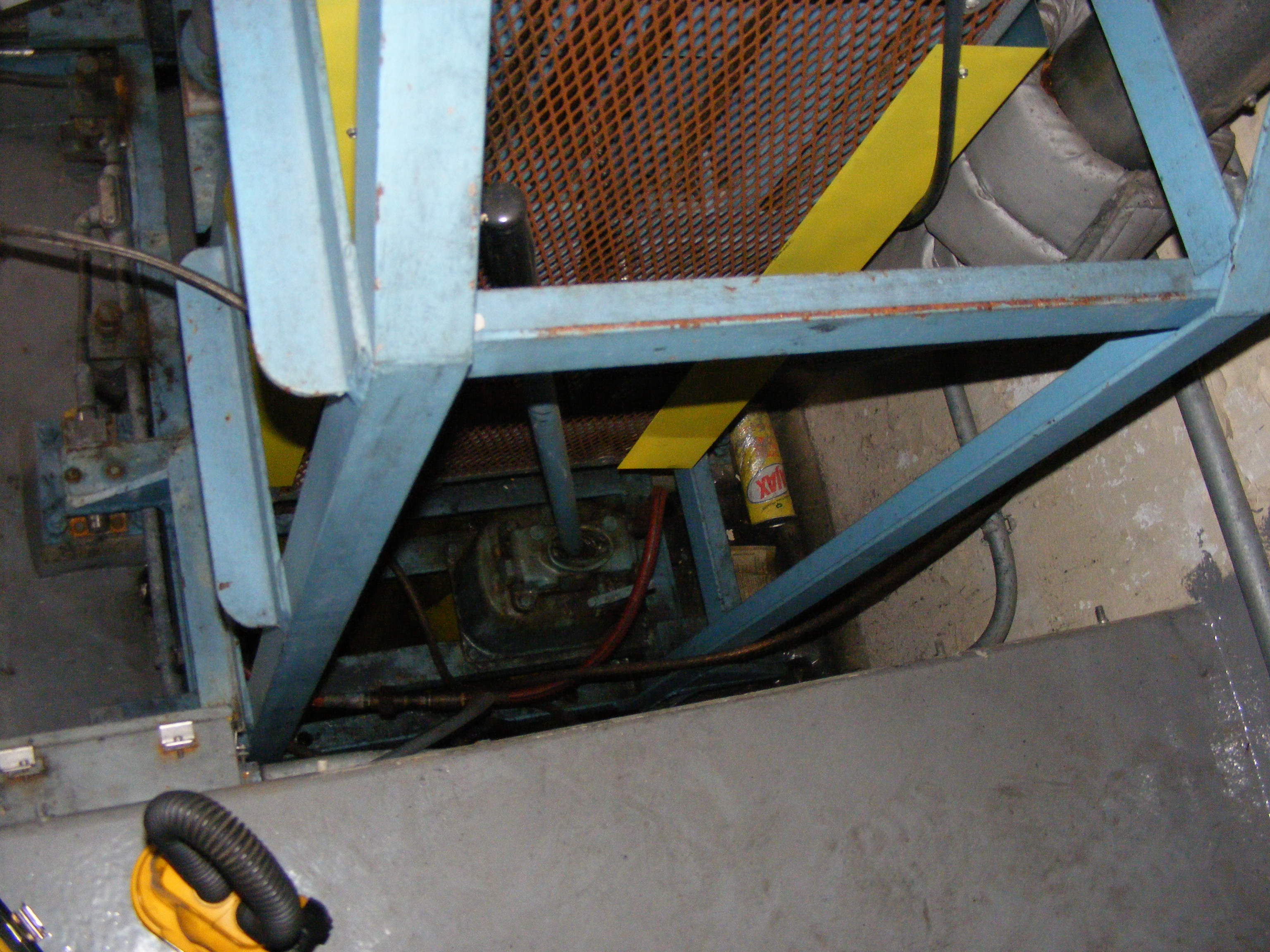  Batch-Type Agitated Reactor 37.9 L (10 gallons) Glasslined For Sale - IPP# 225348