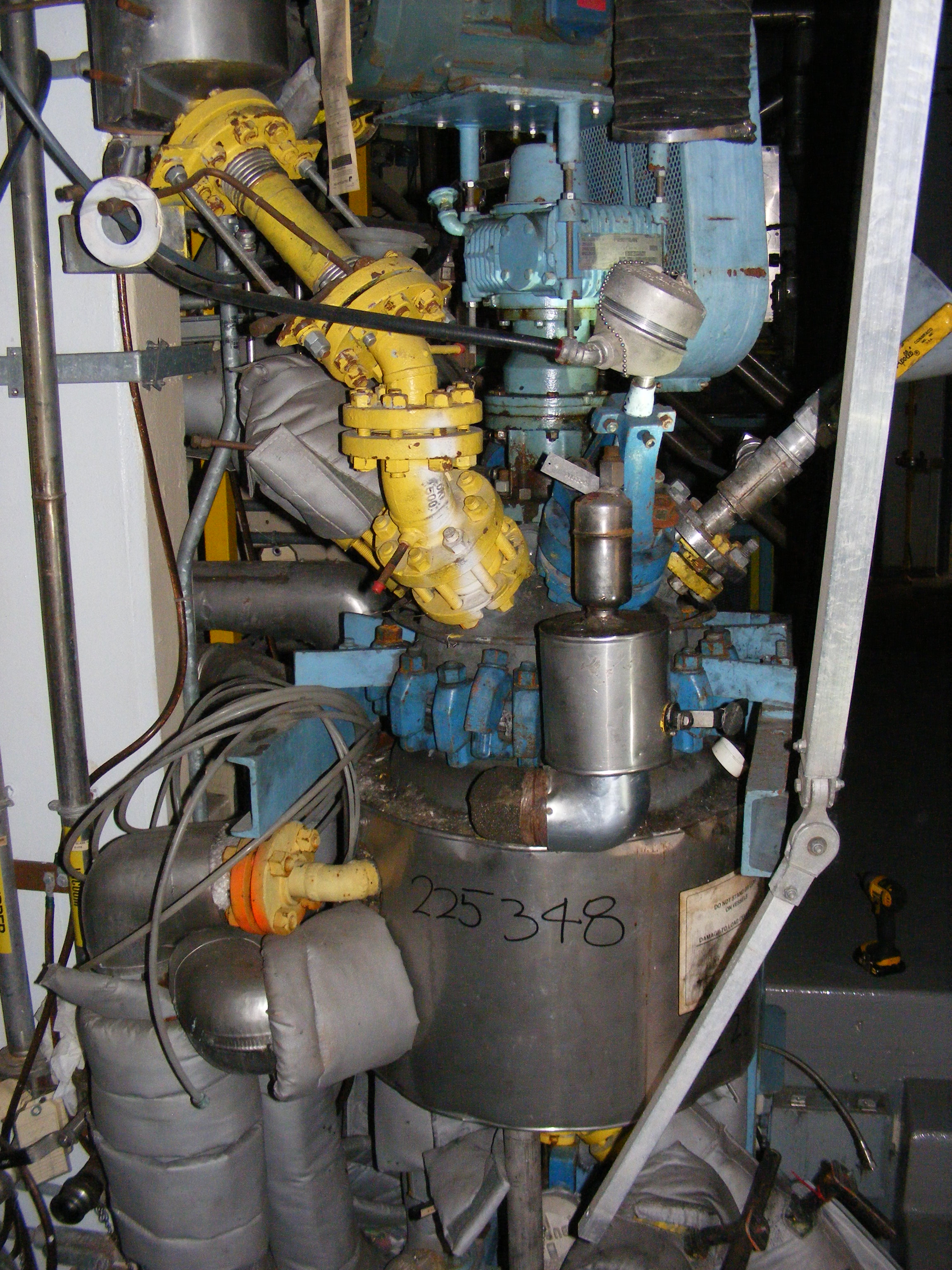  Batch-Type Agitated Reactor 37.9 L (10 gallons) Glasslined For Sale - IPP# 225348