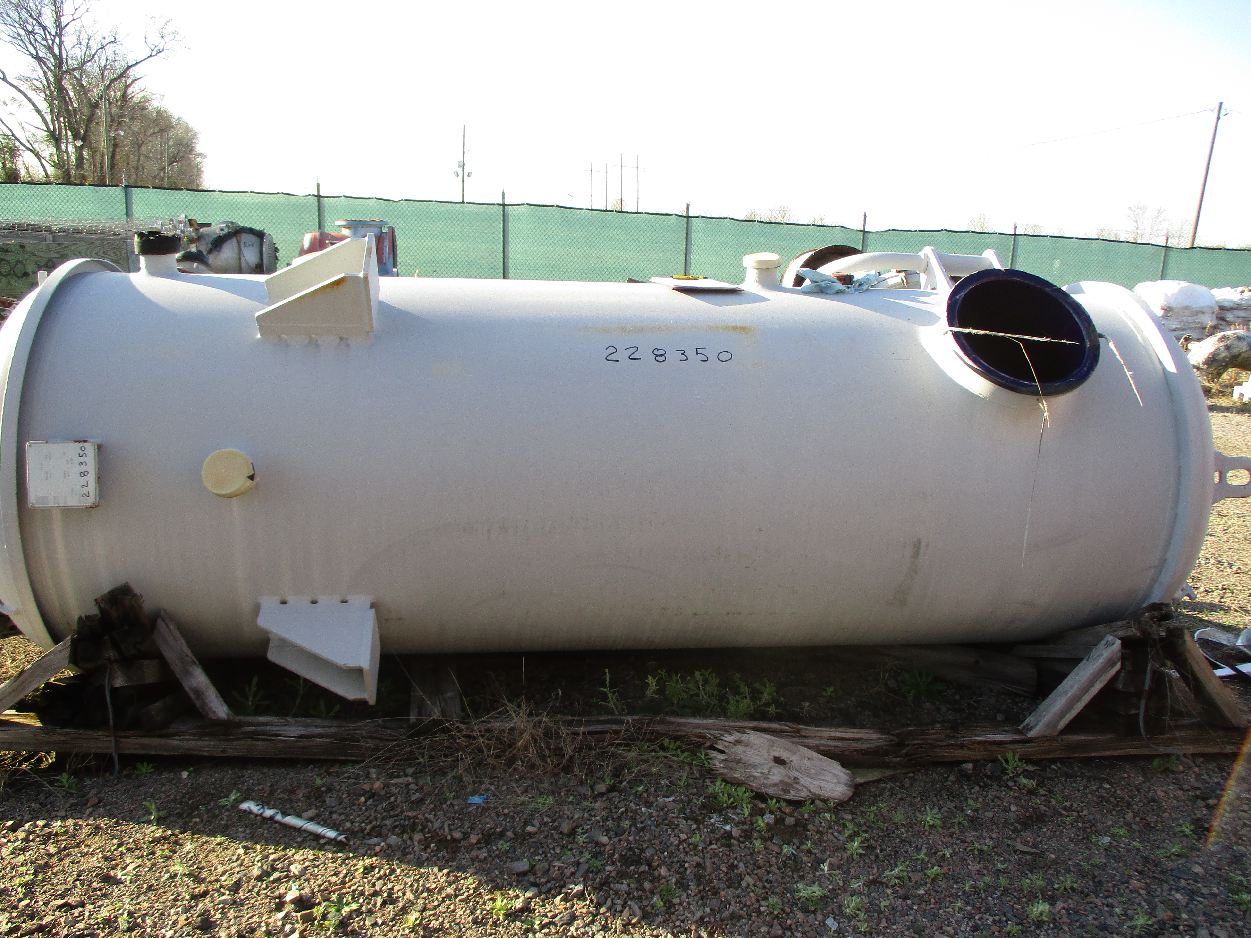 IPP# 228350, 3,785 L (1,000 gallons) Unused Glasslined  Tank For Sale