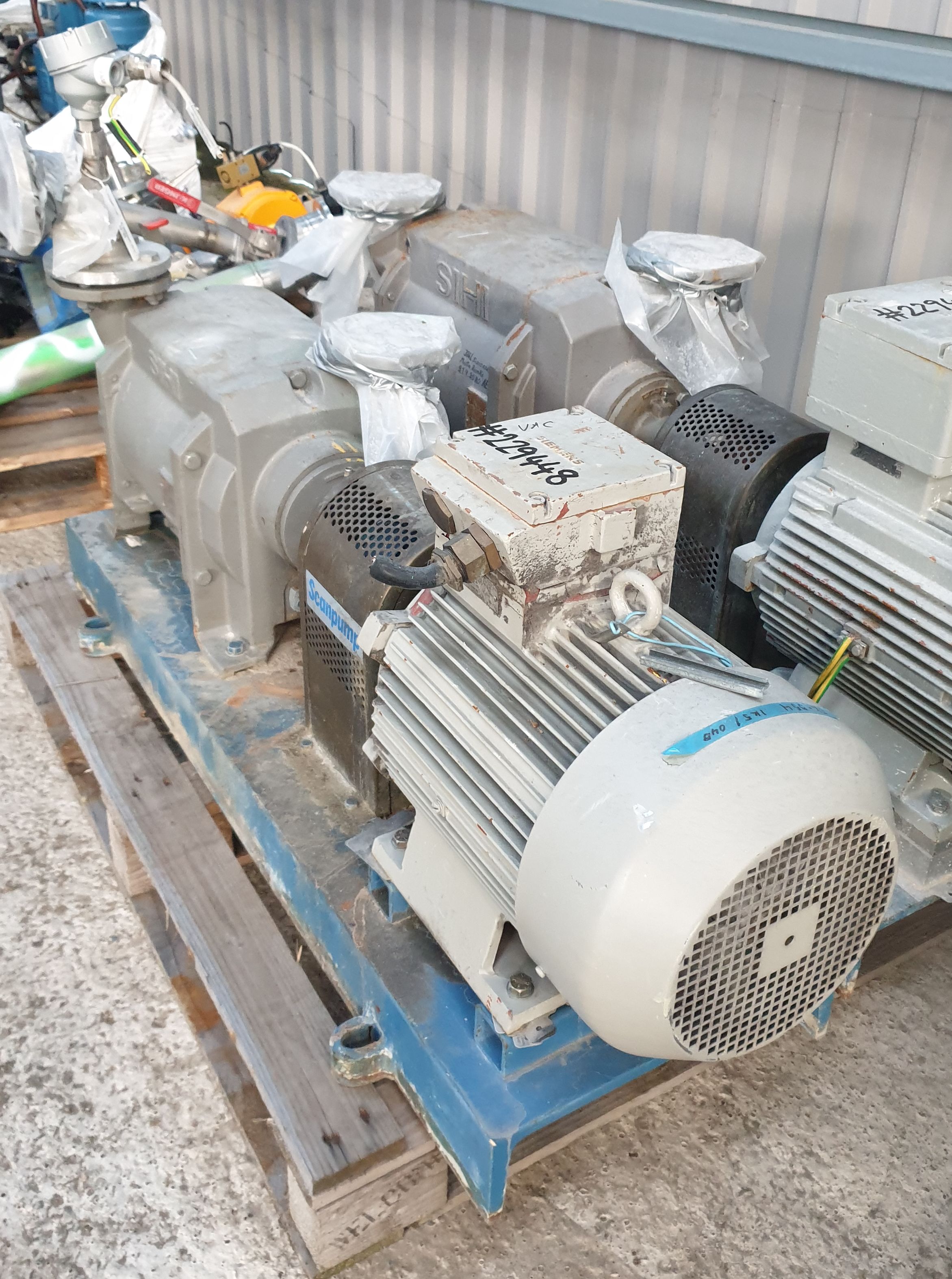 IPP# 229448, 465 m3/h (273.7 CFM)  Carbon Steel  Pump-Vacuum For Sale