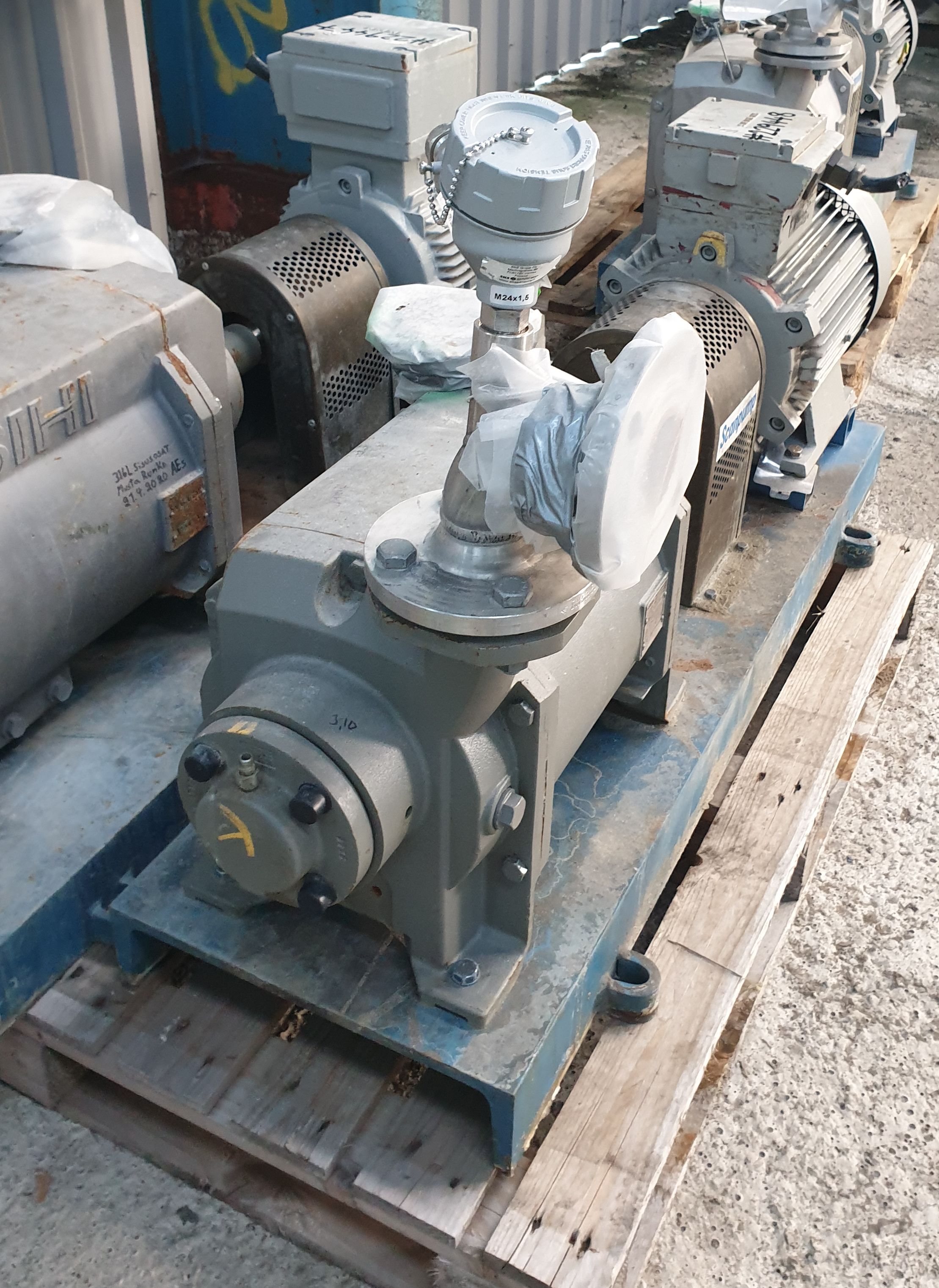 IPP# 229448, 465 m3/h (273.7 CFM)  Carbon Steel  Pump-Vacuum For Sale