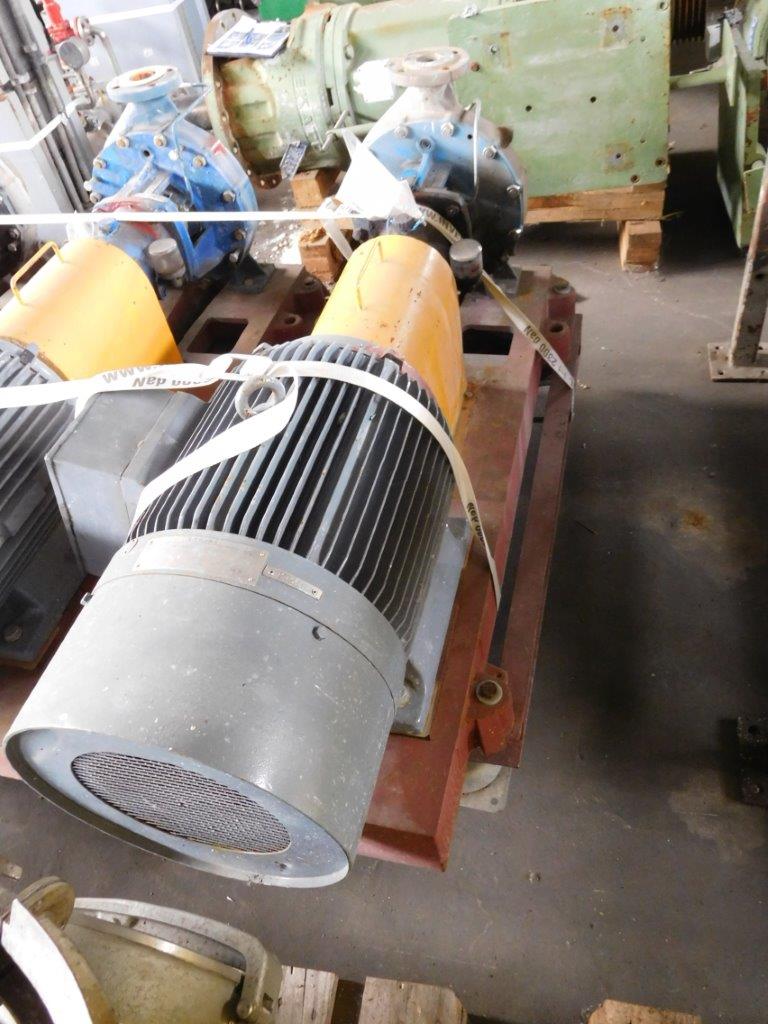 IPP# 220531, 35 m3/h (154.1 GPM)  Stainless Steel Austentic Centrifugal Pump For Sale