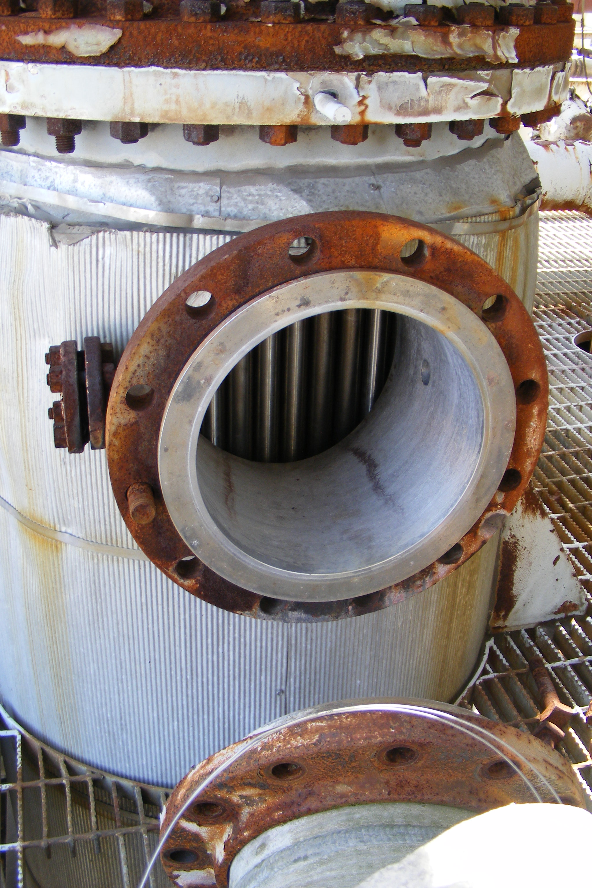 IPP# 221038, 123.5 m² (1,329 ft²)  Stainless Steel 304 Shell and Tube Heat Exchanger For Sale