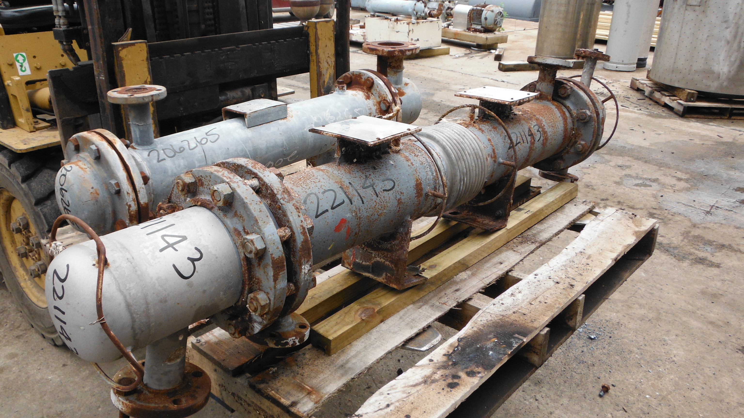 IPP# 221143, 0.37 m² (4 ft²)  Stainless Steel 316 Shell and Tube Heat Exchanger For Sale