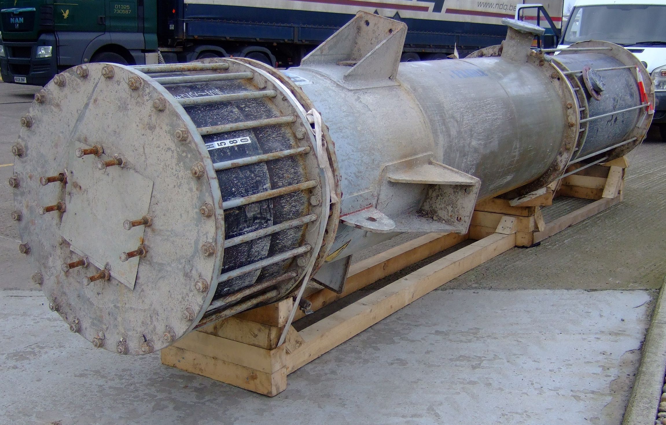 IPP# 221558, 81 m² (871.9 ft²)  Graphite Shell and Tube Heat Exchanger For Sale