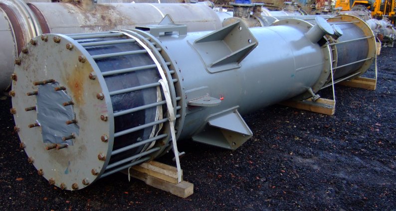 IPP# 221559, 81 m² (871.9 ft²)  Graphite Shell and Tube Heat Exchanger For Sale