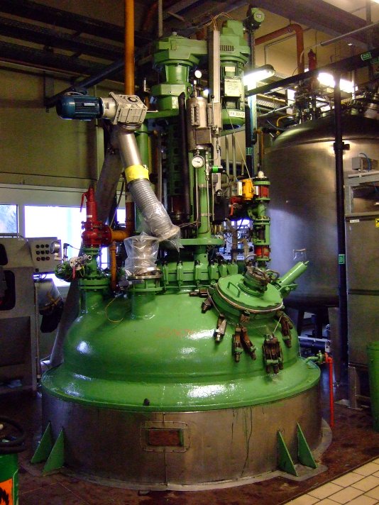 IPP# 221690, 7,160 L (1,891 gallons)  Glasslined Batch-Type Agitated Reactor For Sale