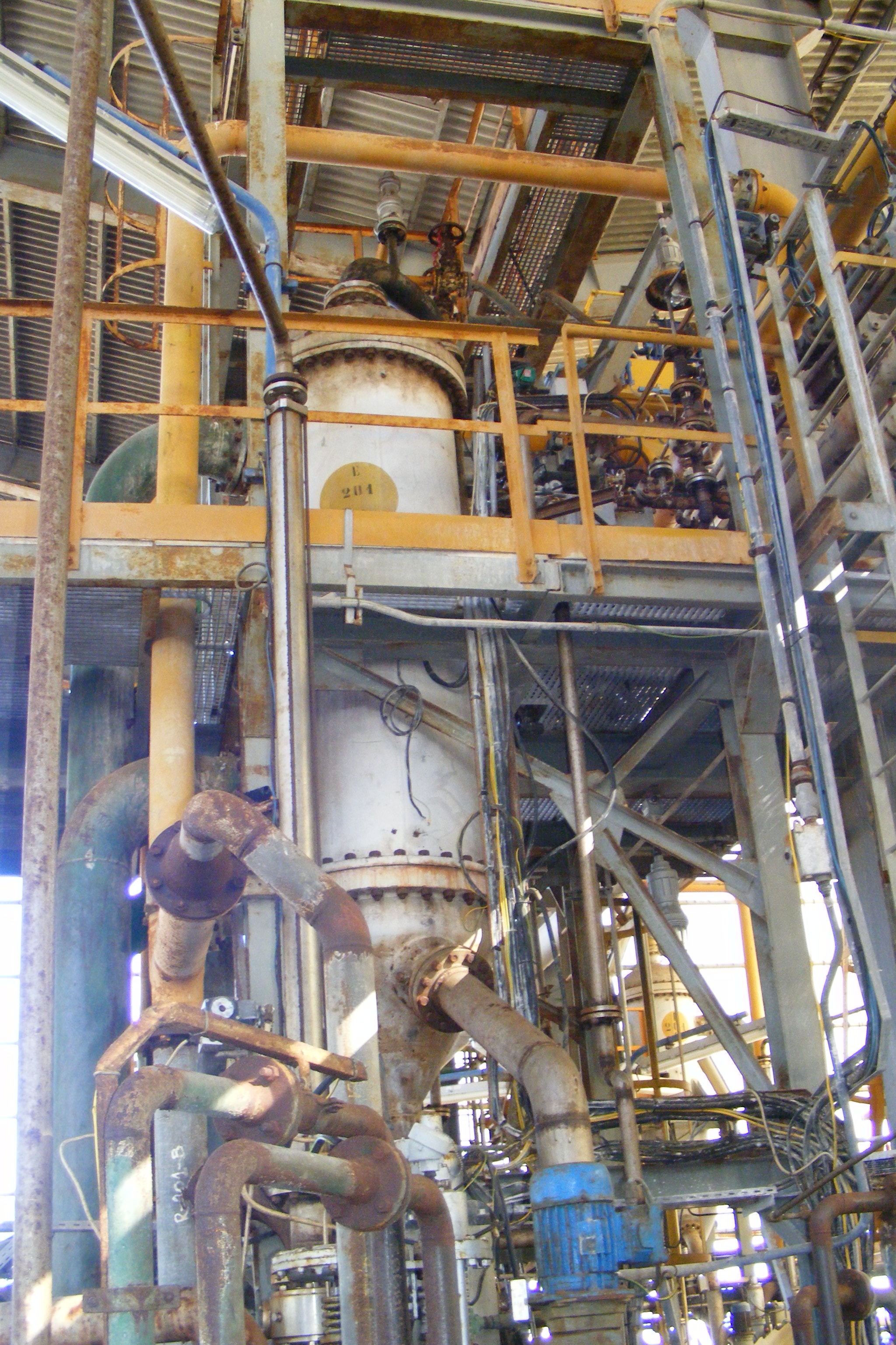  98.5 m² (1,060 ft²) Stainless Steel 316 Shell and Tube Heat Exchanger For Sale - IPP# 222660