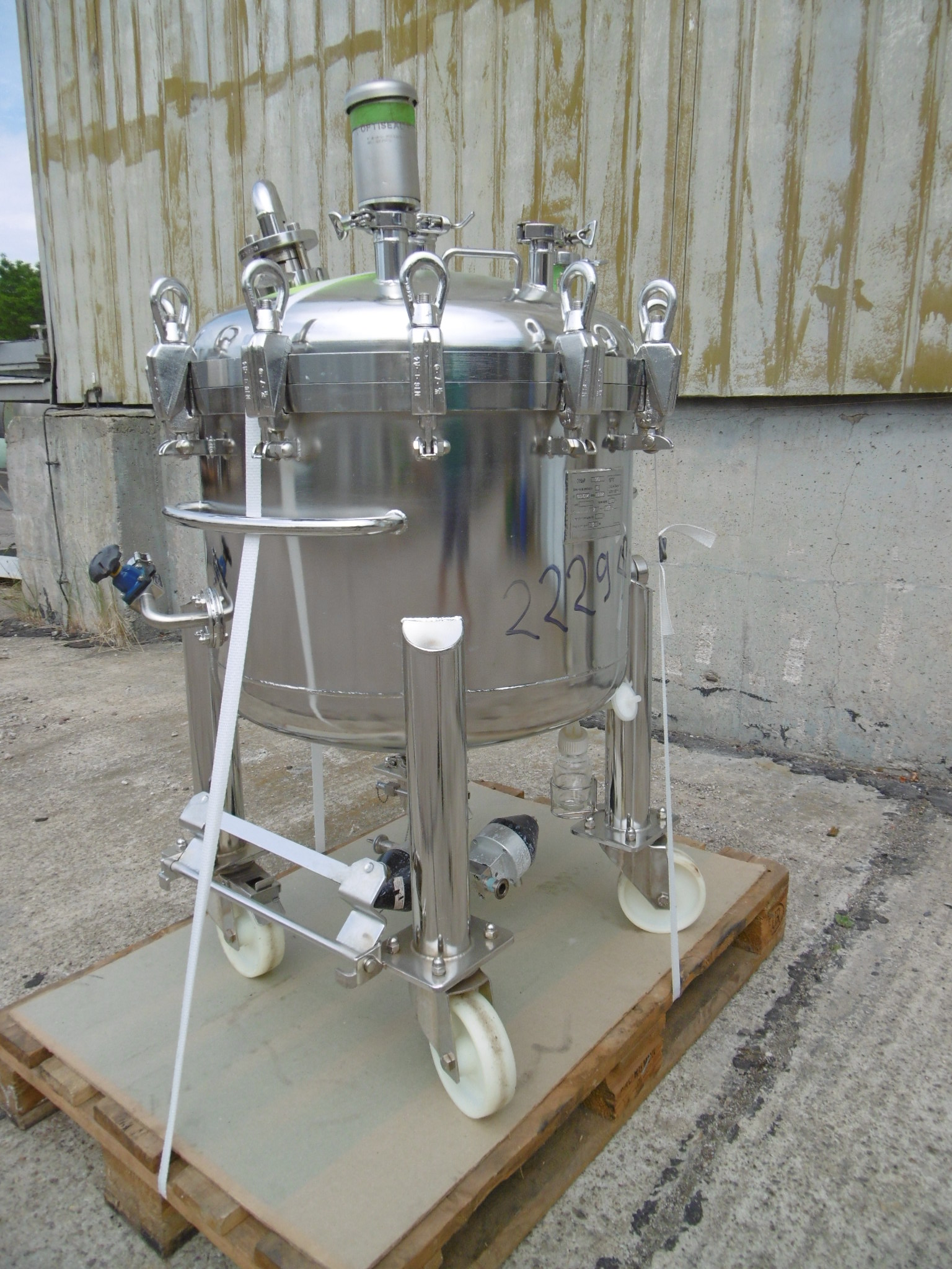 IPP# 222940, 147.6 L (39 gallons)  Stainless Steel 316  Tank For Sale