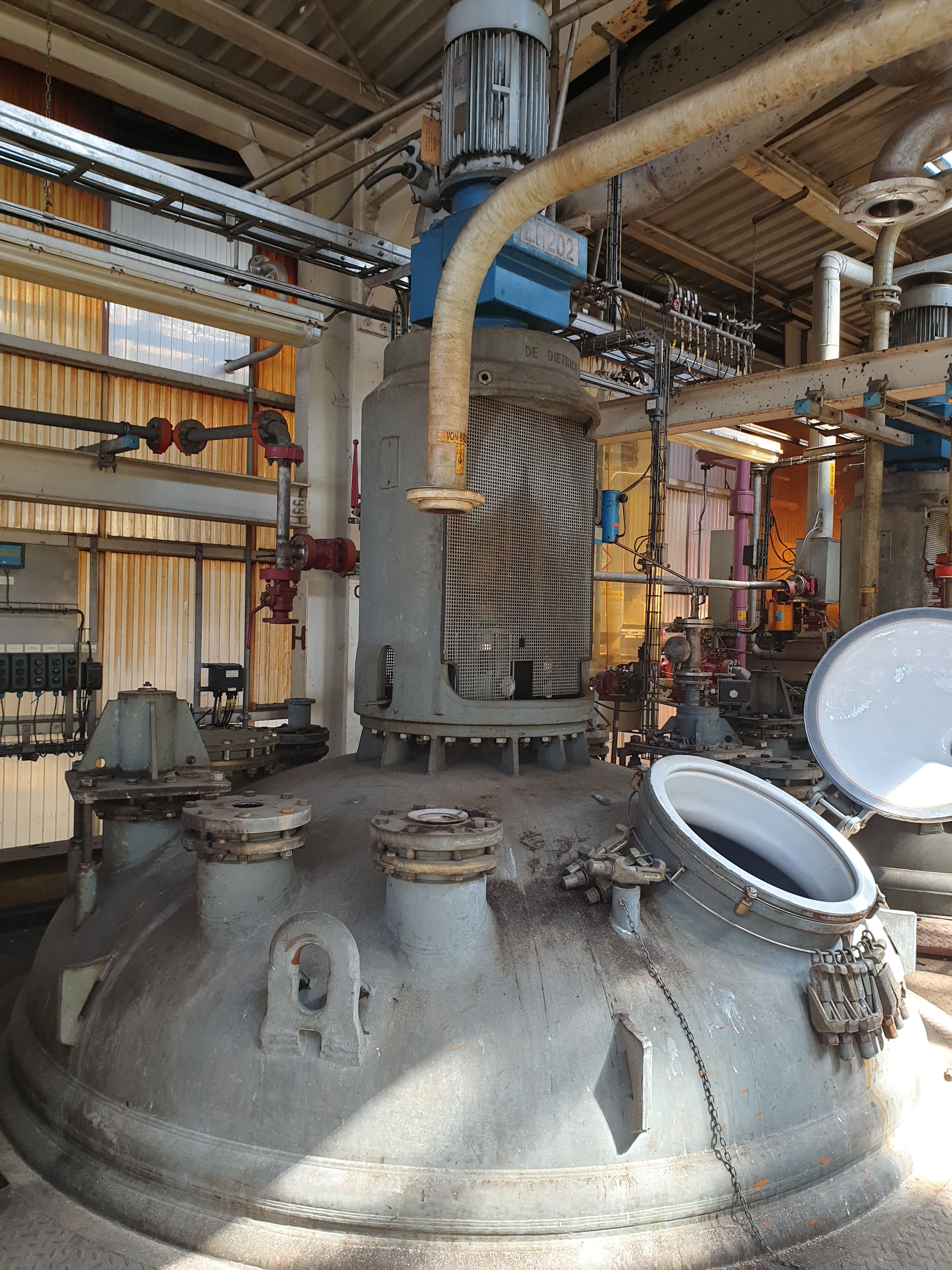 IPP# 234271, 28,309 L (7,478 gallons)  Glasslined Batch-Type Agitated Reactor For Sale