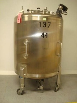 Stainless Steel 316 Apache Stainless Equipment Corp.  Tank