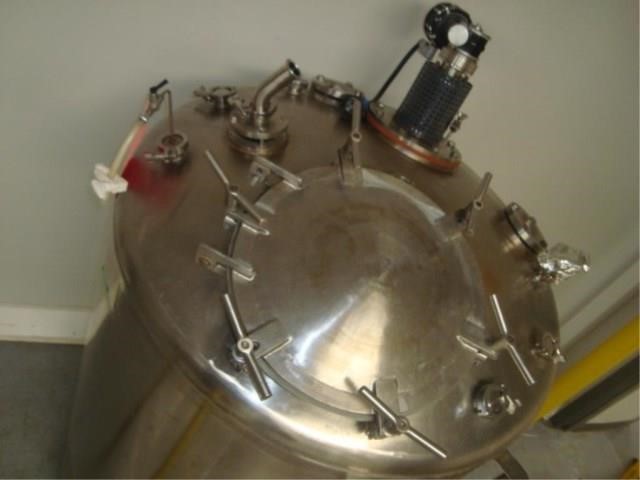 Stainless Steel 304 Apache Stainless Equipment Corp. Tank - IPP# 234880