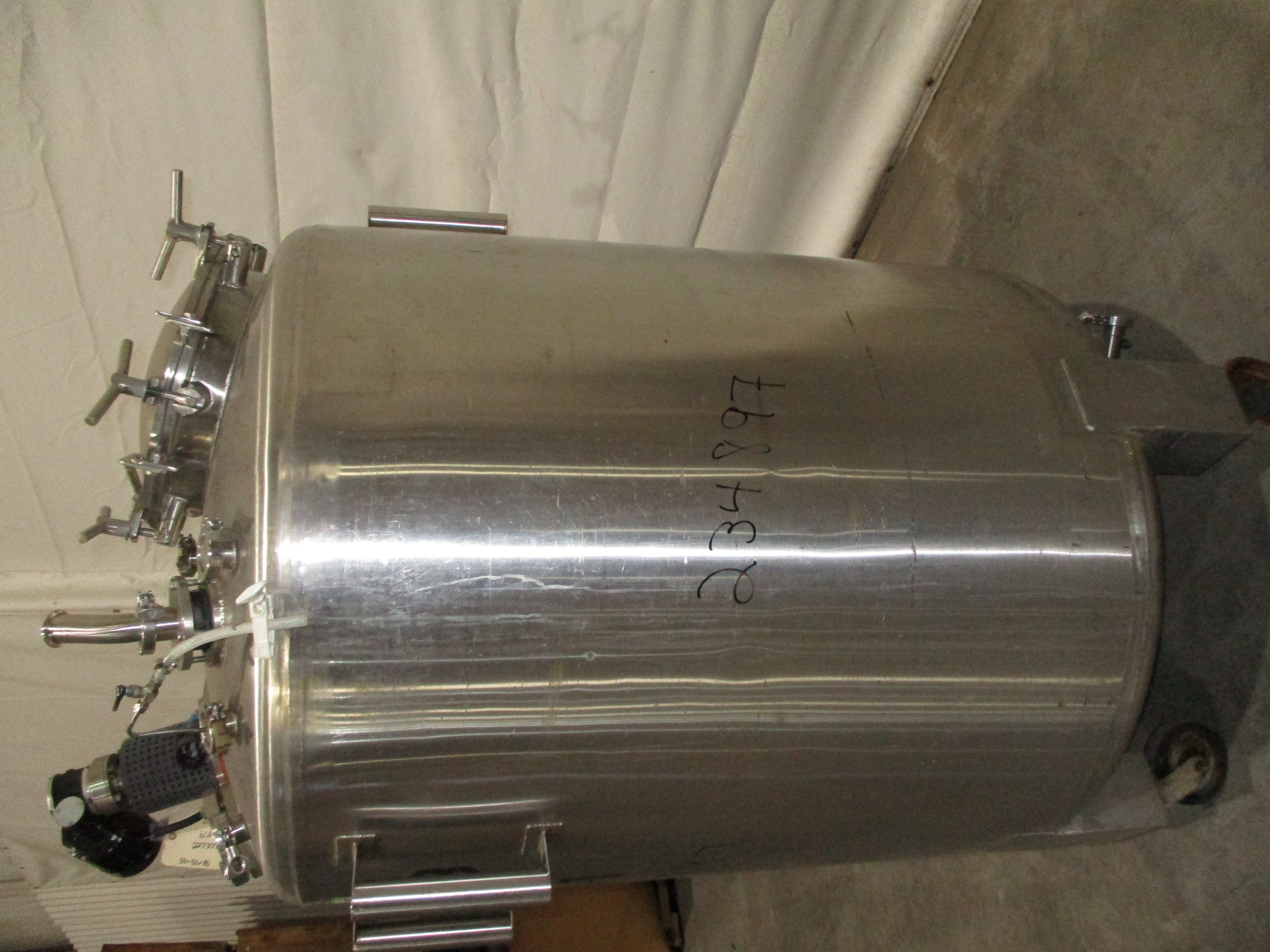 Stainless Steel 304 Apache Stainless Equipment Corp. Tank - IPP# 234897