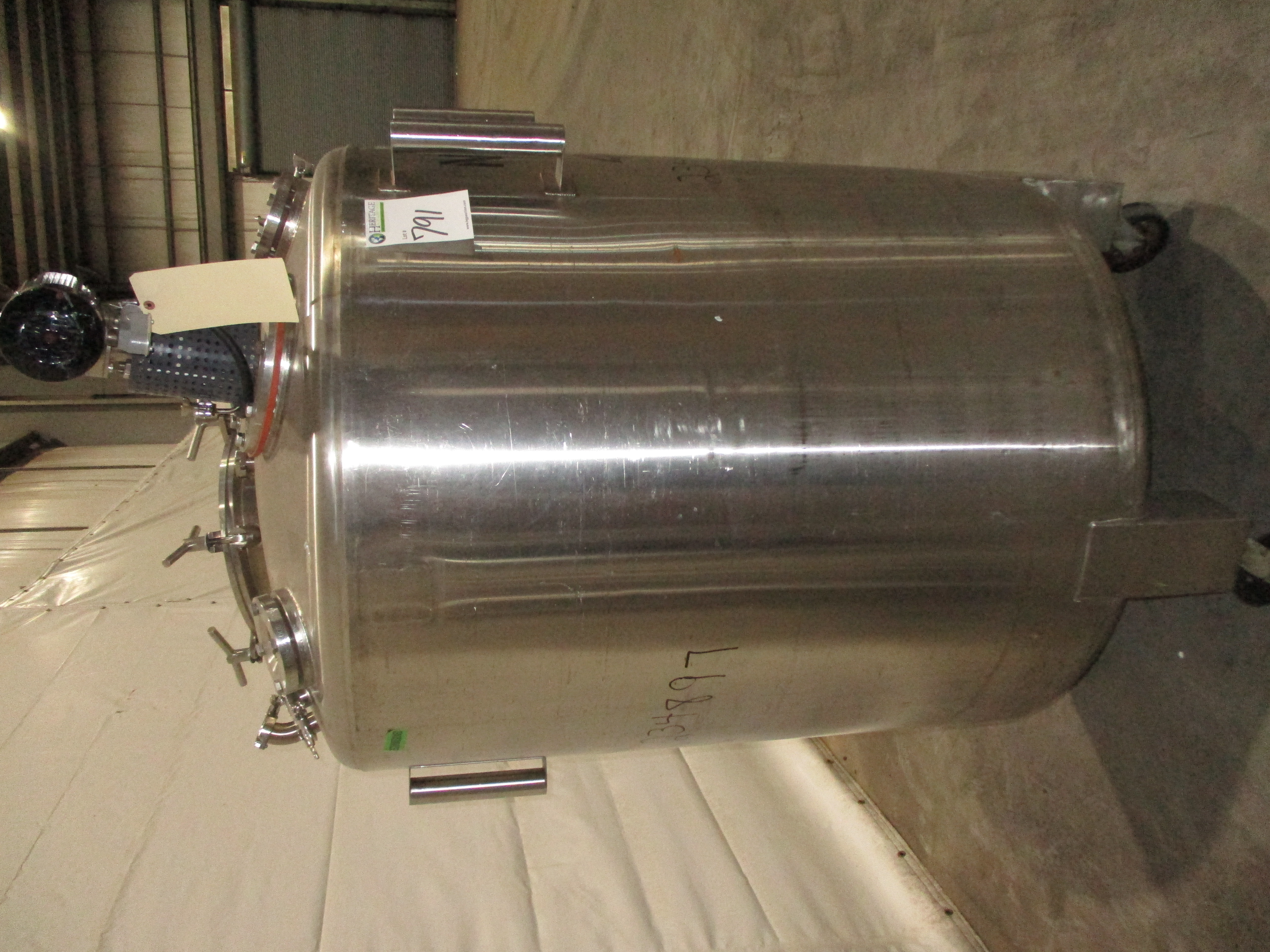 Stainless Steel 304 Apache Stainless Equipment Corp. Tank - IPP# 234897