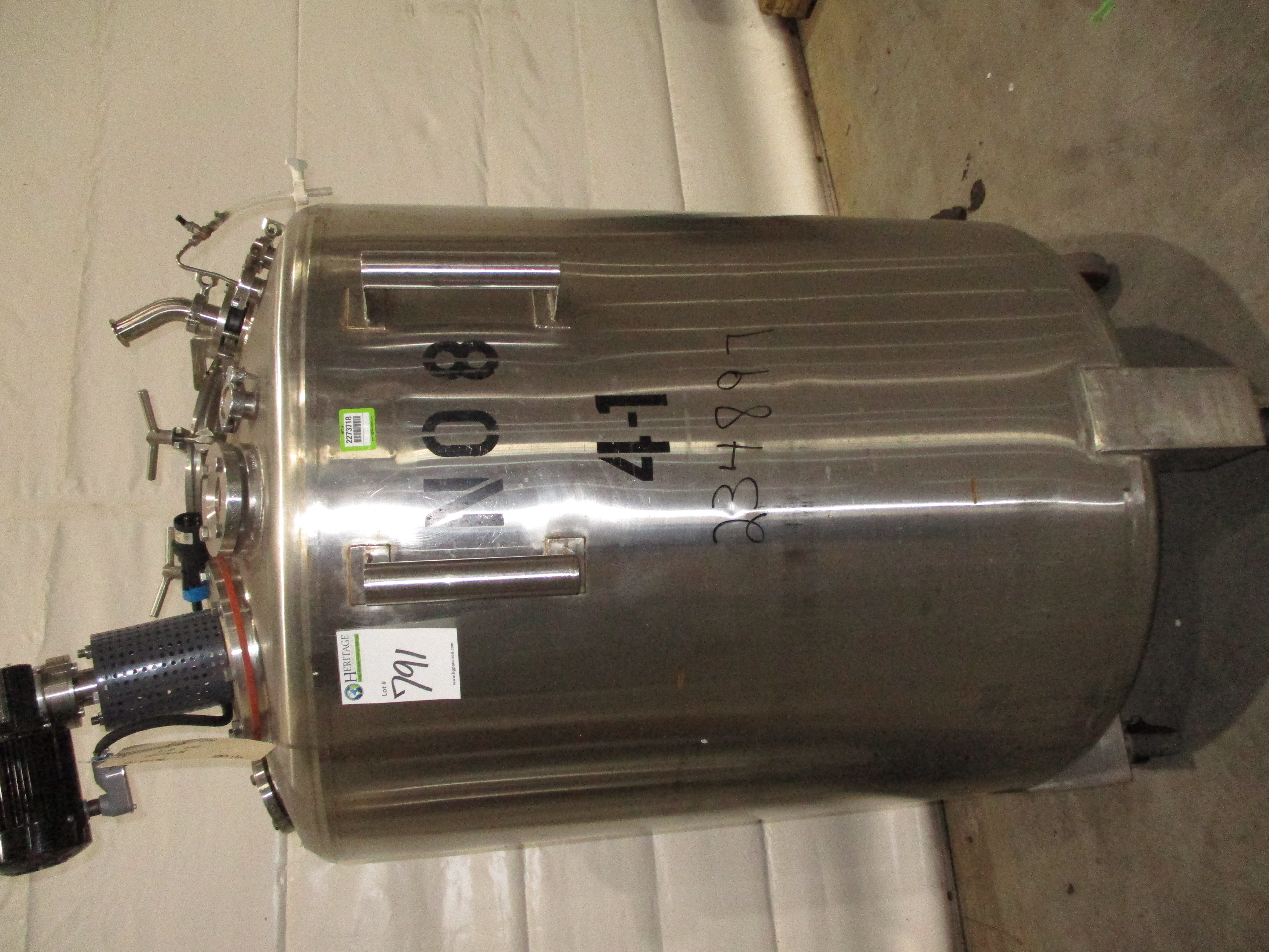 Stainless Steel 304 Apache Stainless Equipment Corp. Tank - IPP# 234897