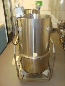 IPP# 234830, 250 L (66 gallons)  Stainless Steel 304 Batch-Type Agitated Reactor For Sale