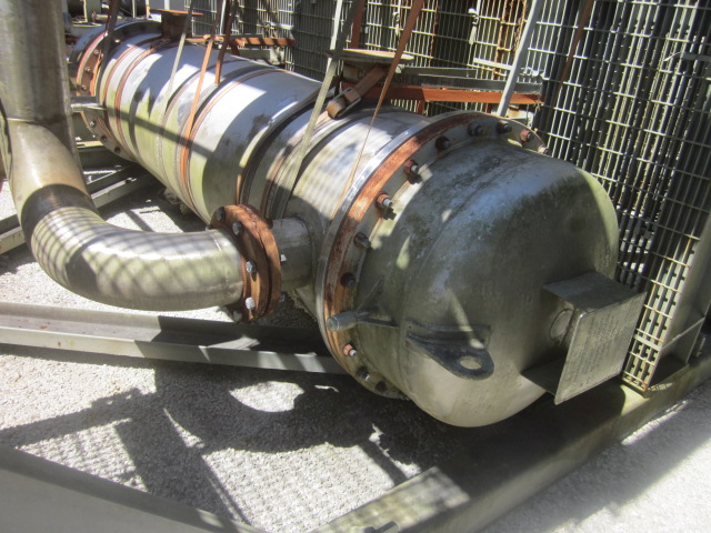 IPP# 235349, 110.1 m² (1,185 ft²) Unused Stainless Steel 304 Shell and Tube Heat Exchanger For Sale