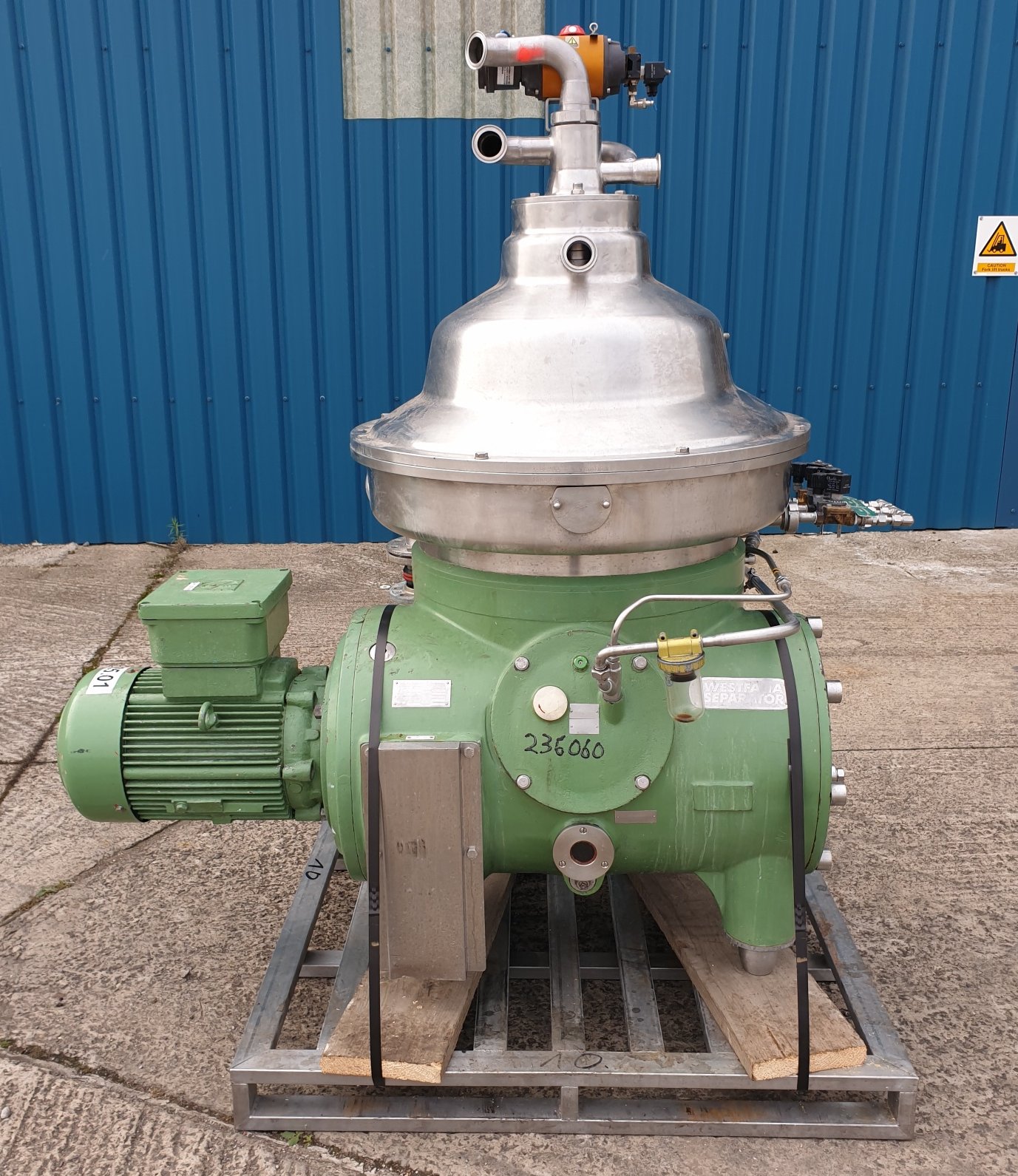 IPP# 236060, 15 kW (20.1 HP)  Stainless Steel 316  Centrifuge-Disc Bowl For Sale