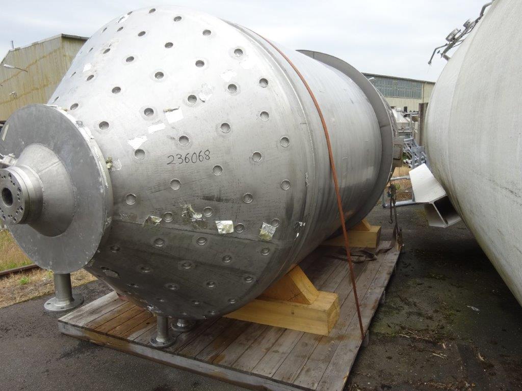 IPP# 236068, 12,800 L (3,381 gallons)  Stainless Steel Austentic Batch-Type Agitated Reactor For Sale