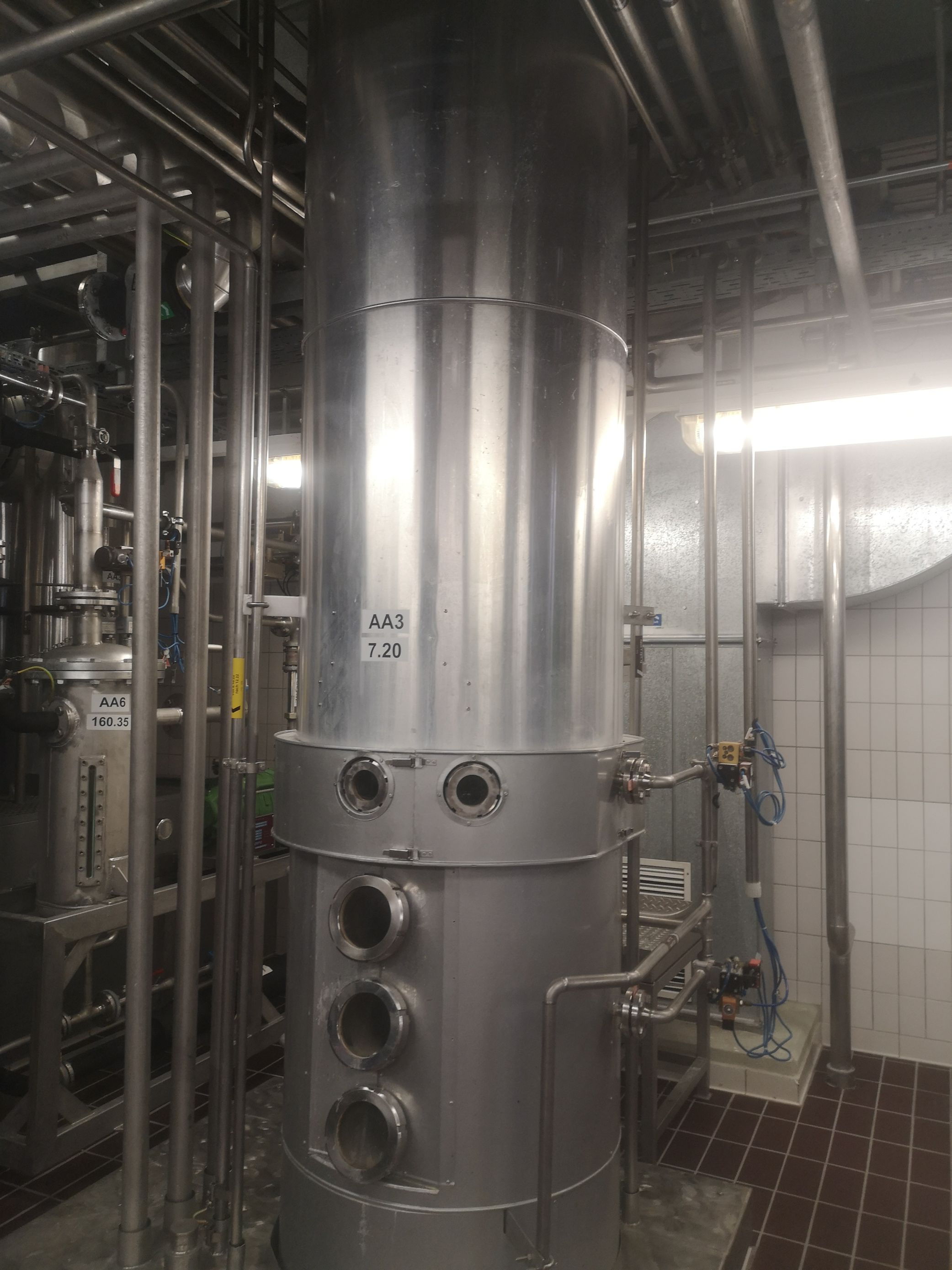 IPP# 236075, 600 mm (23.6 in)  Stainless Steel 316 Tray Column For Sale