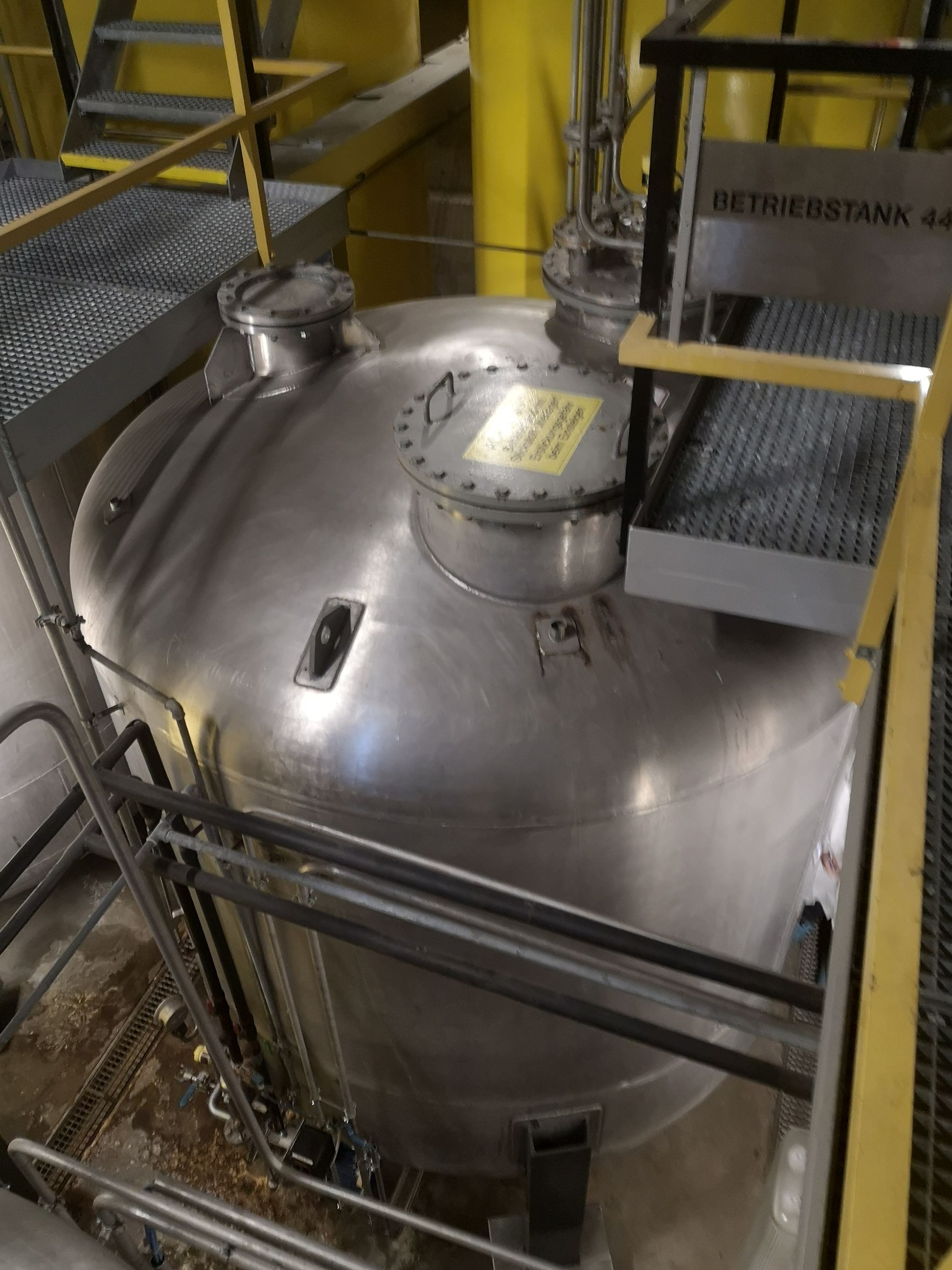 IPP# 236036, 16,000 L (4,227 gallons)  Stainless Steel Austentic  Tank For Sale