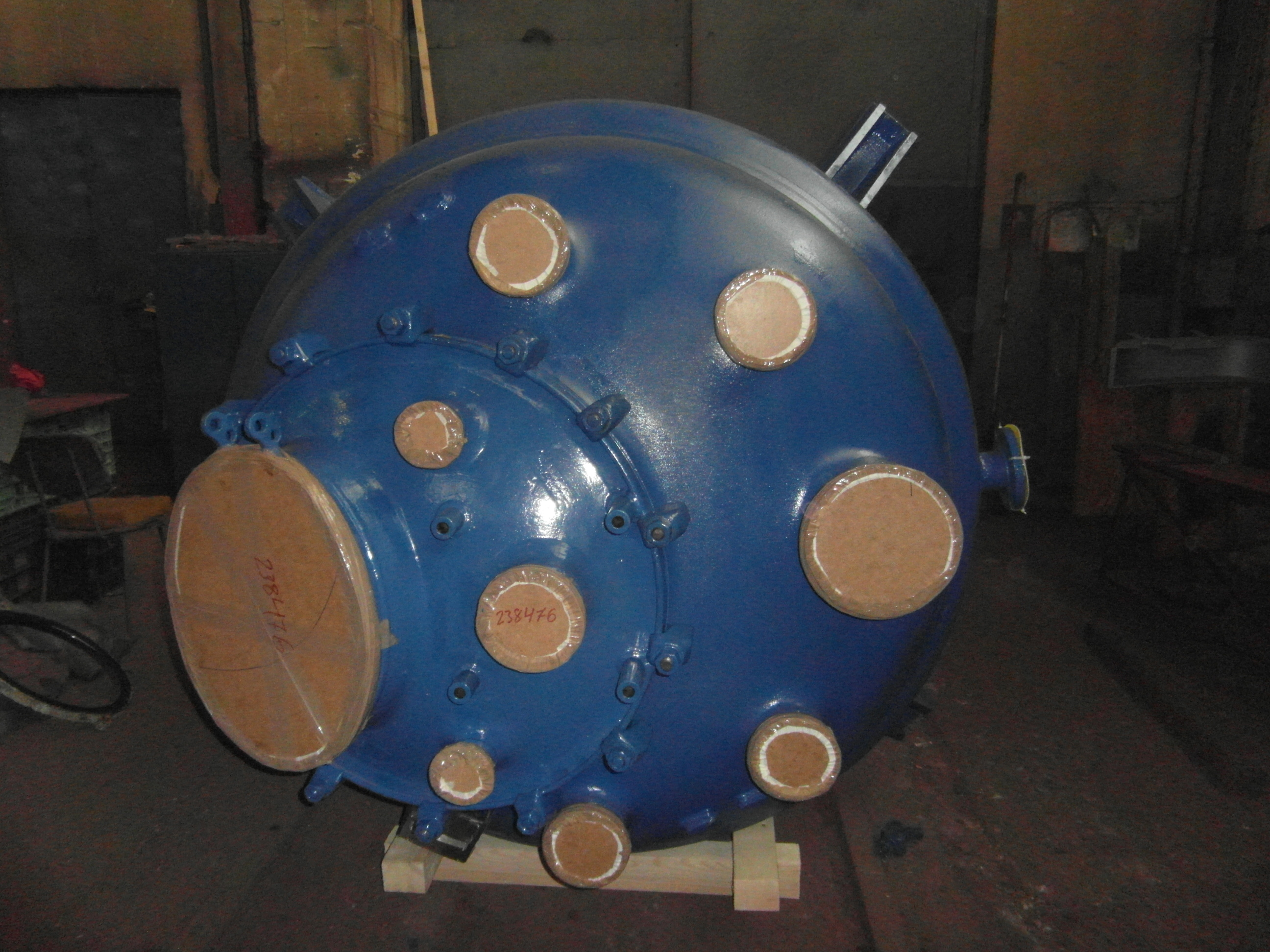 IPP# 238476, 3,785 L (1,000 gallons)  Glasslined Batch-Type Agitated Reactor For Sale