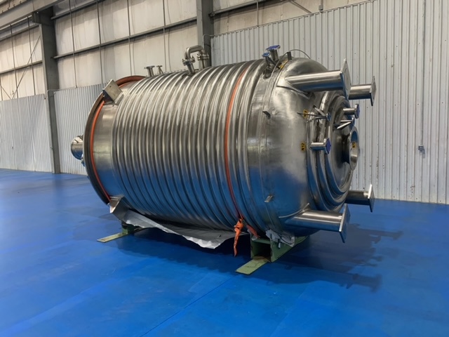 IPP# 230382, 15,142 L (4,000 gallons) New Stainless Steel 316L Batch-Type Agitated Reactor For Sale