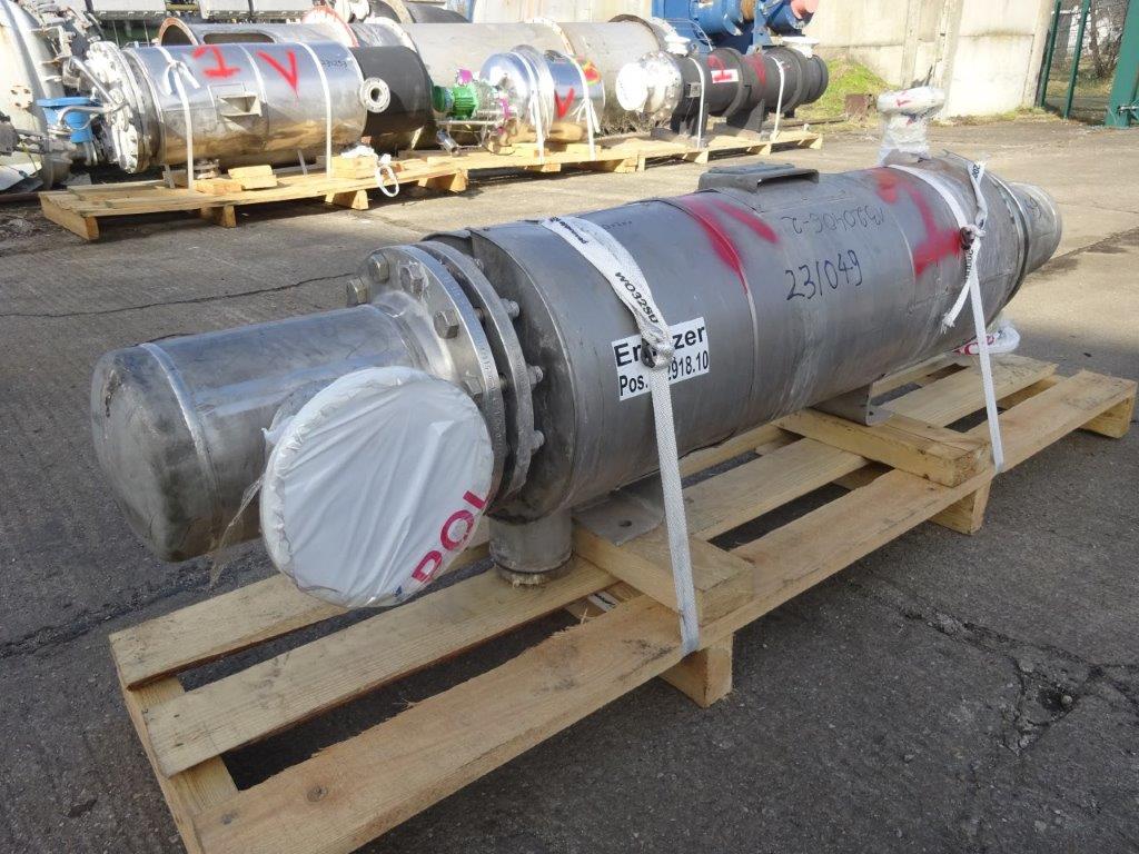 IPP# 231049, 3.4 m² (36.6 ft²)  Stainless Steel Austentic Shell and Tube Heat Exchanger For Sale