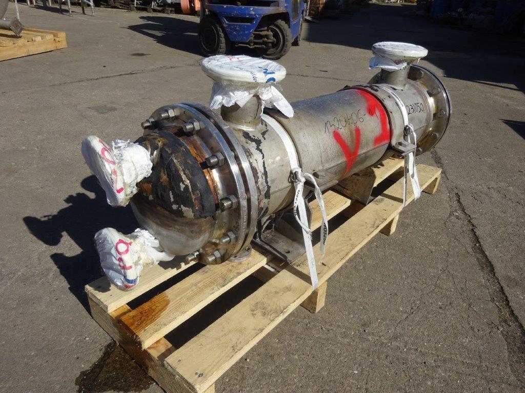 IPP# 231050, 5.4 m² (58.1 ft²)  Stainless Steel Austentic Shell and Tube Heat Exchanger For Sale