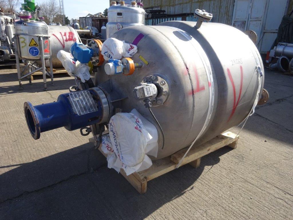 IPP# 231065, 1,600 L (422.7 gallons)  Stainless Steel Austentic Batch-Type Agitated Reactor For Sale