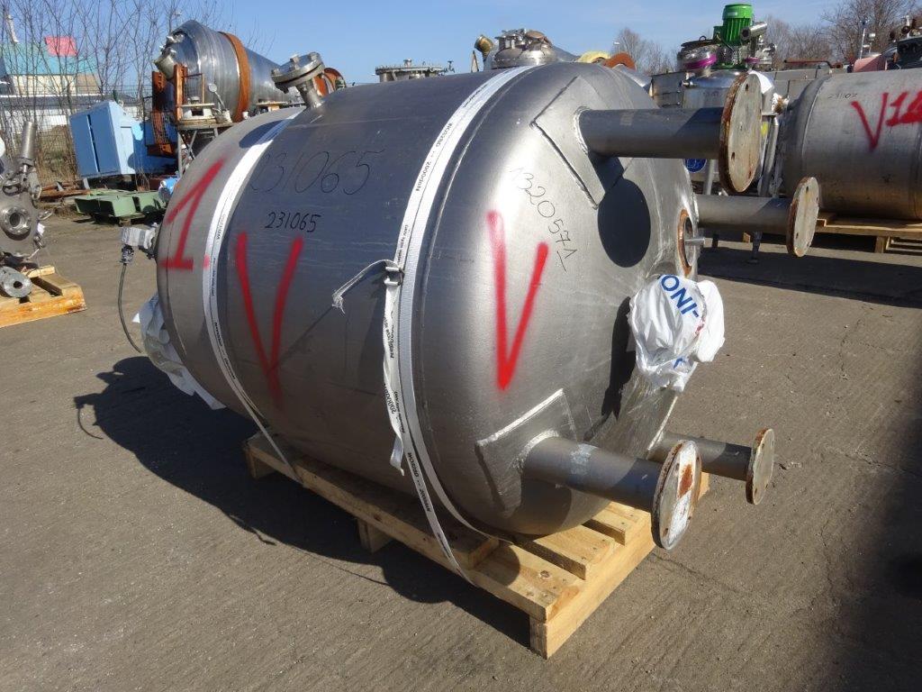 IPP# 231065, 1,600 L (422.7 gallons)  Stainless Steel Austentic Batch-Type Agitated Reactor For Sale