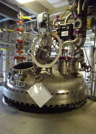  Stainless Steel Austentic Batch-Type Agitated Reactor