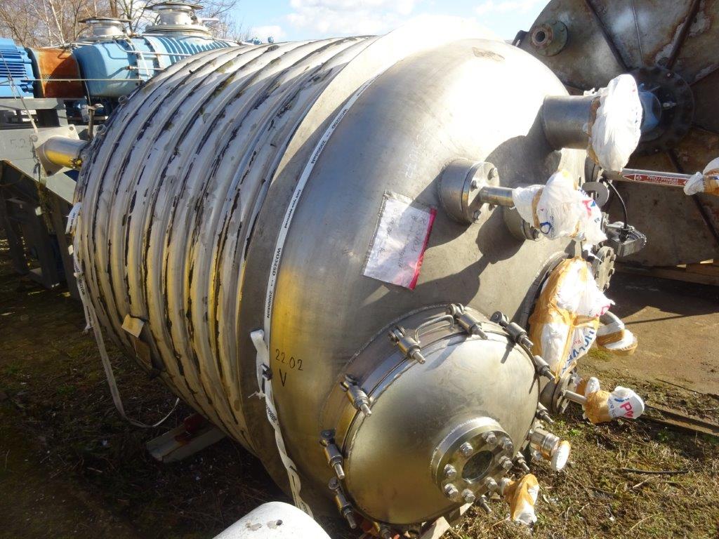  Batch-Type Agitated Reactor 4,900 L (1,300 gallons) Stainless Steel Austenitic For Sale - IPP# 231077