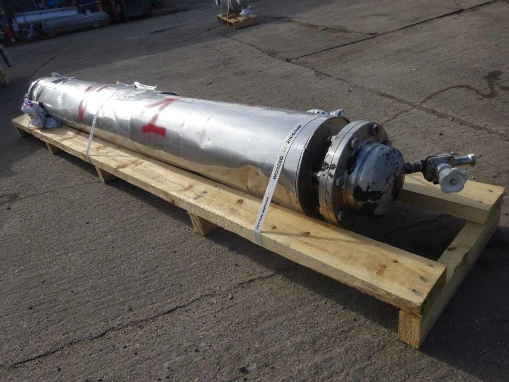 IPP# 231152, 5.1 m² (54.9 ft²)  Stainless Steel Austentic Shell and Tube Heat Exchanger For Sale