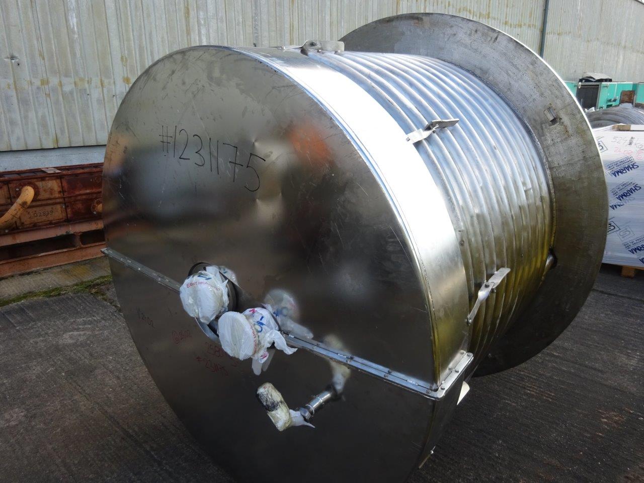 IPP# 231175, 3,685 L (973.5 gallons)  Stainless Steel Austentic Batch-Type Agitated Reactor For Sale