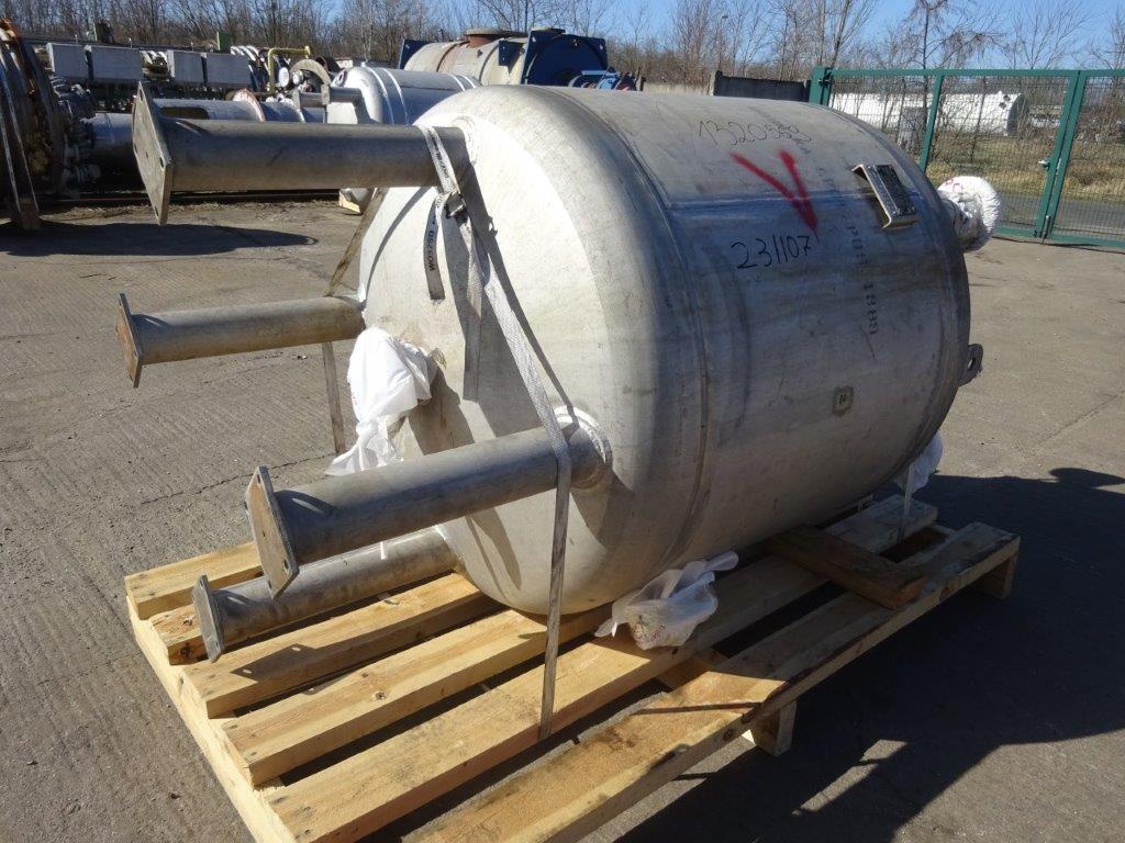  Tank 1,200 L (317 gallons) Stainless Steel Austenitic For Sale - IPP# 231107
