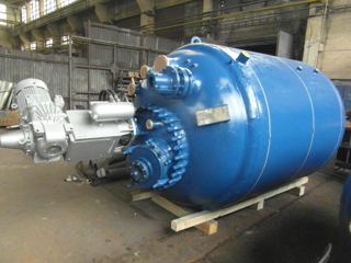 Glasslined Pfaudler RA Batch-Type Agitated Reactor