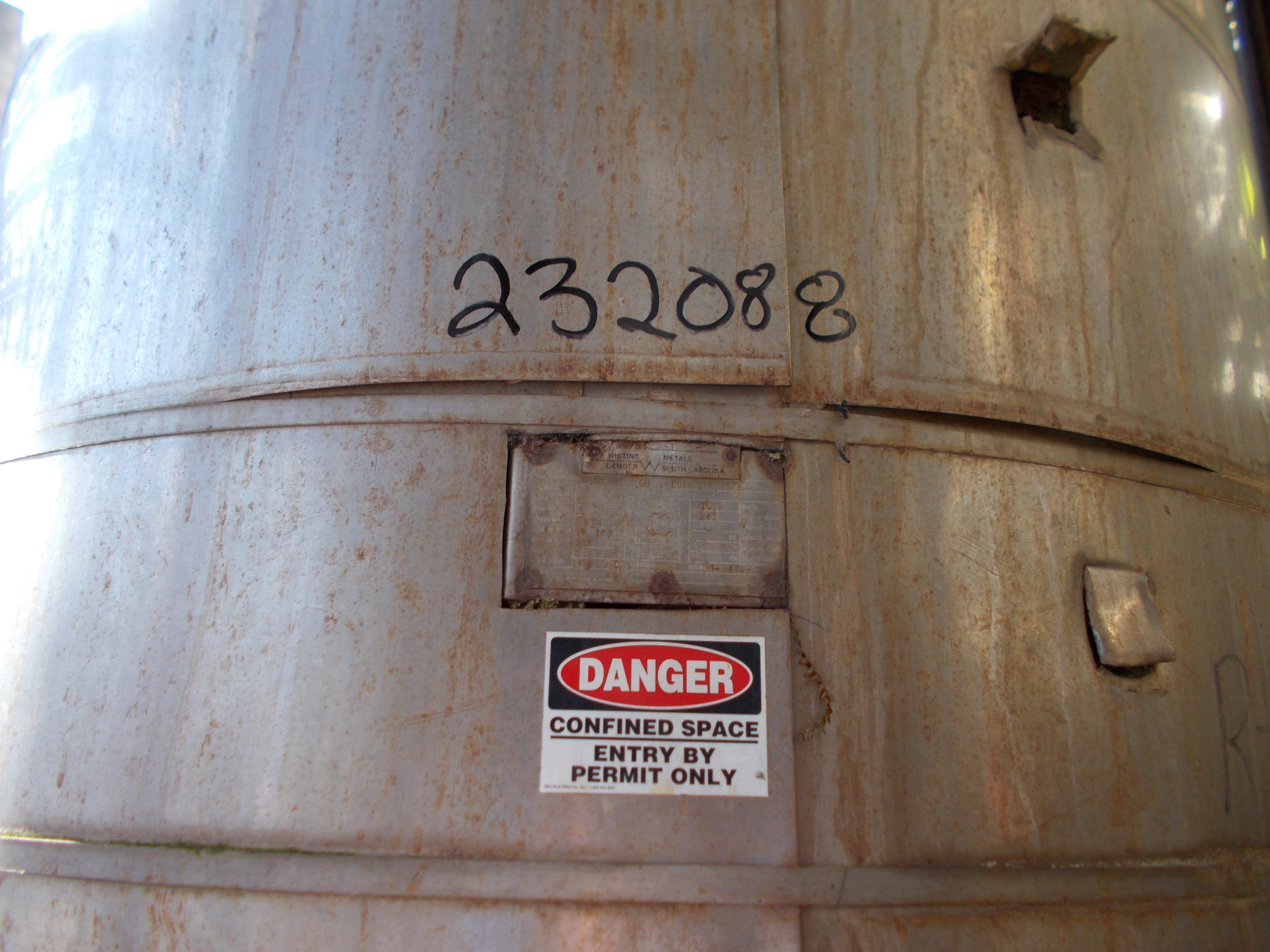 IPP# 232088, 4,542 L (1,200 gallons)  Stainless Steel 304  Tank For Sale