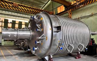 New Stainless Steel 316L Batch-Type Agitated Reactor