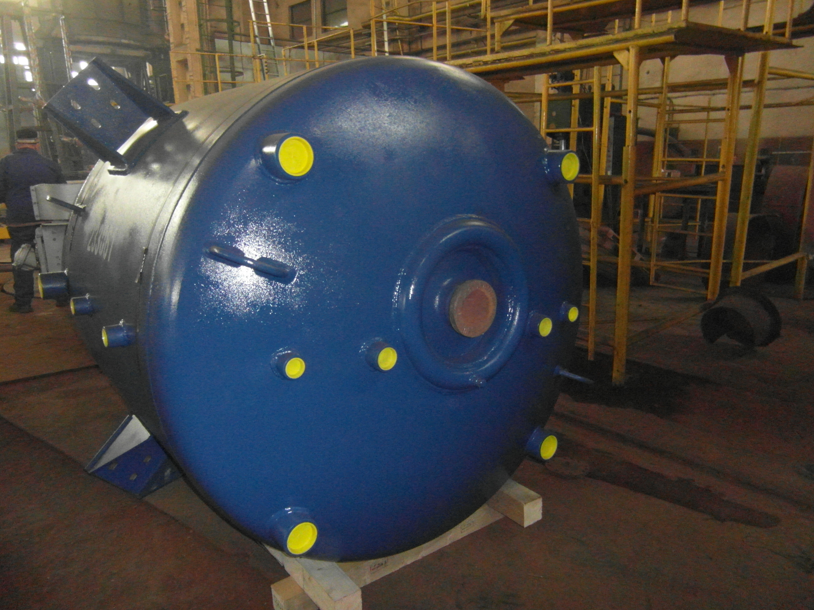 IPP# 233061, 2,839 L (750 gallons)  Glasslined Batch-Type Agitated Reactor For Sale